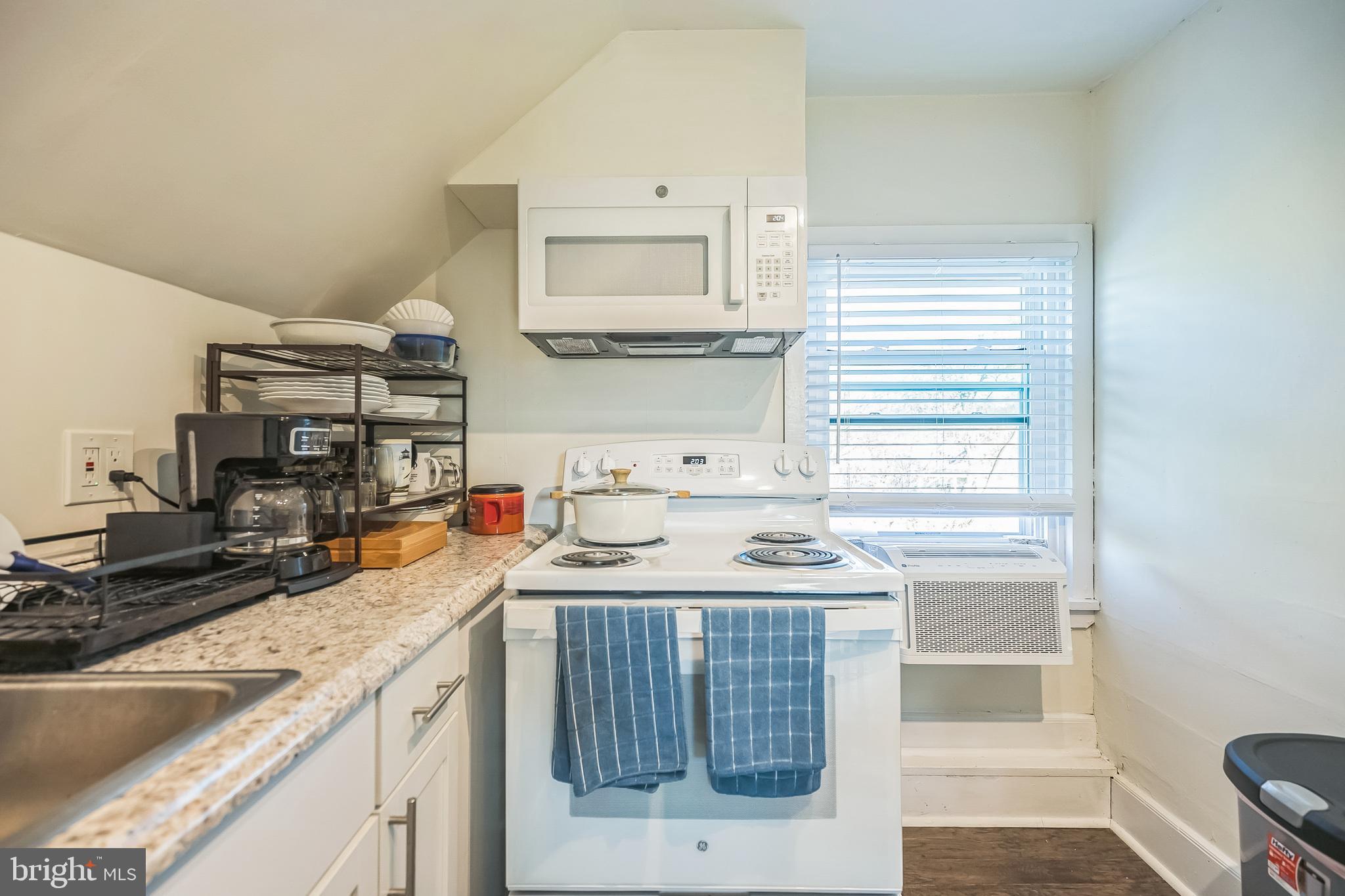 GLENSIDE - Residential Income