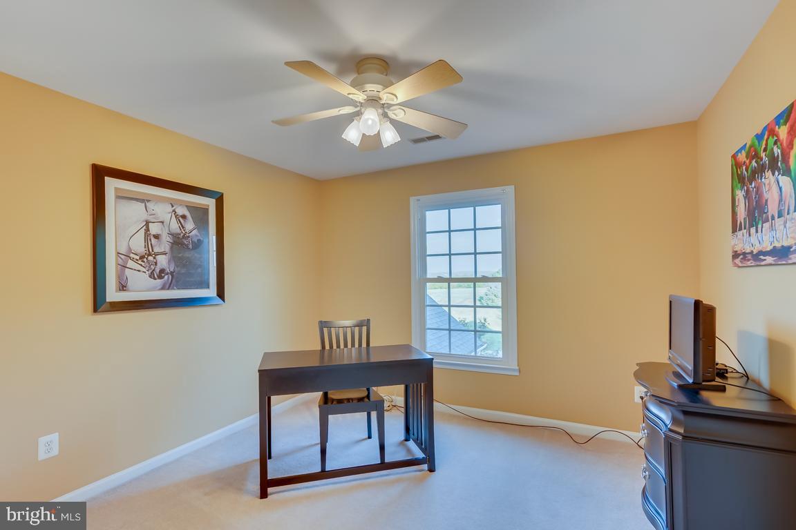 WATERFORD MEADOWS - Residential