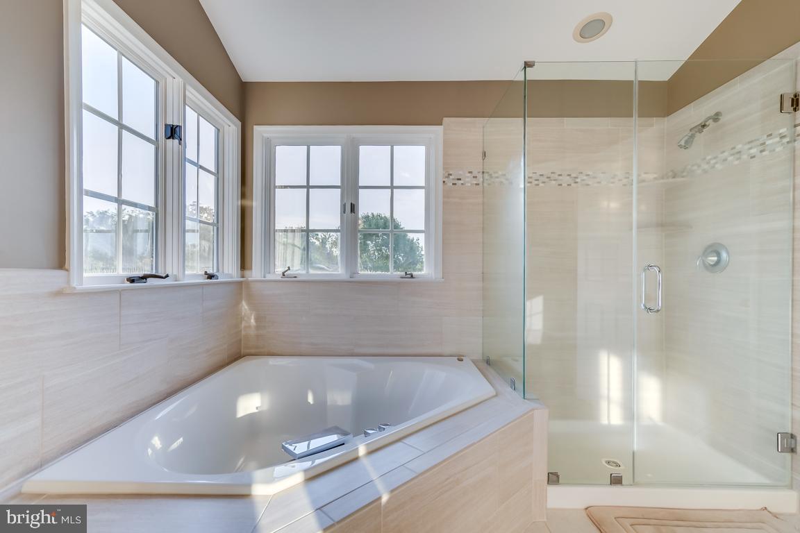 WATERFORD MEADOWS - Residential