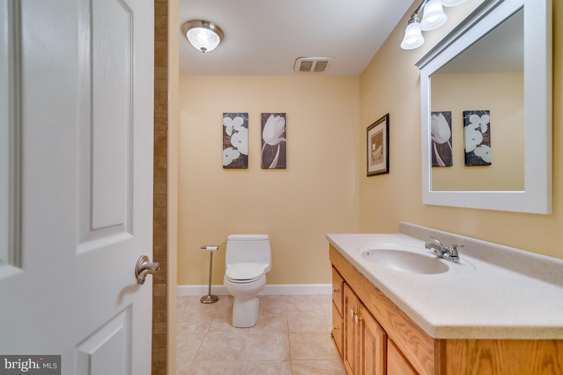 WATERFORD MEADOWS - Residential