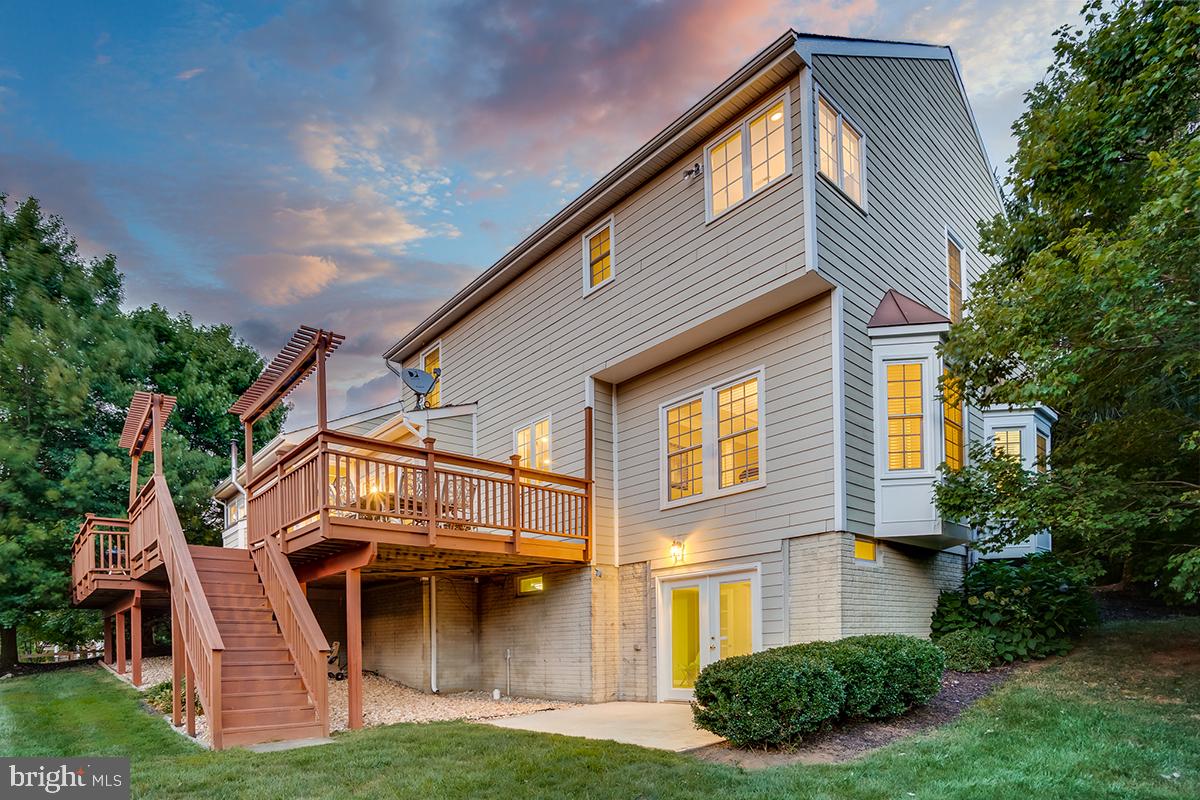 WATERFORD MEADOWS - Residential