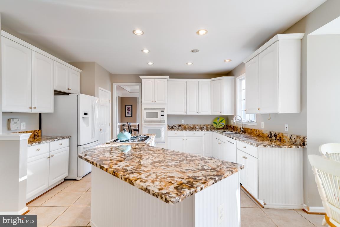 WATERFORD MEADOWS - Residential