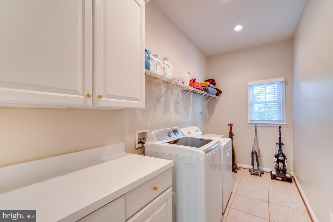 WATERFORD MEADOWS - Residential