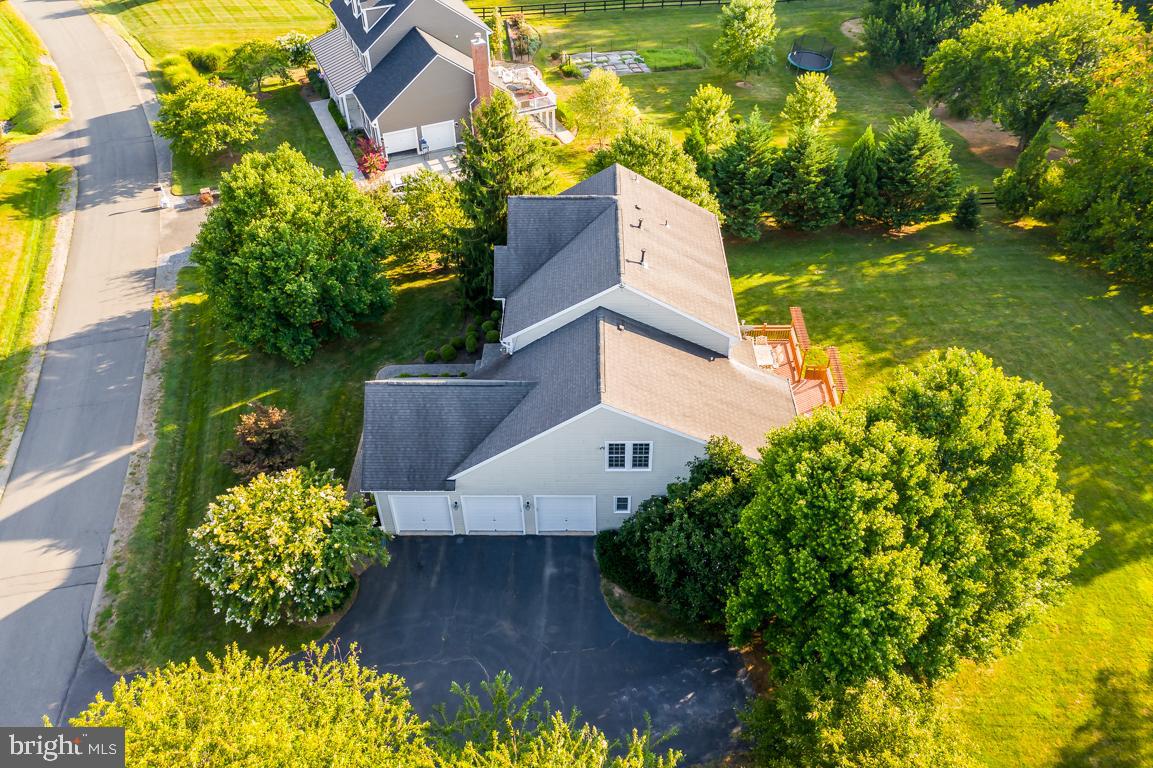 WATERFORD MEADOWS - Residential