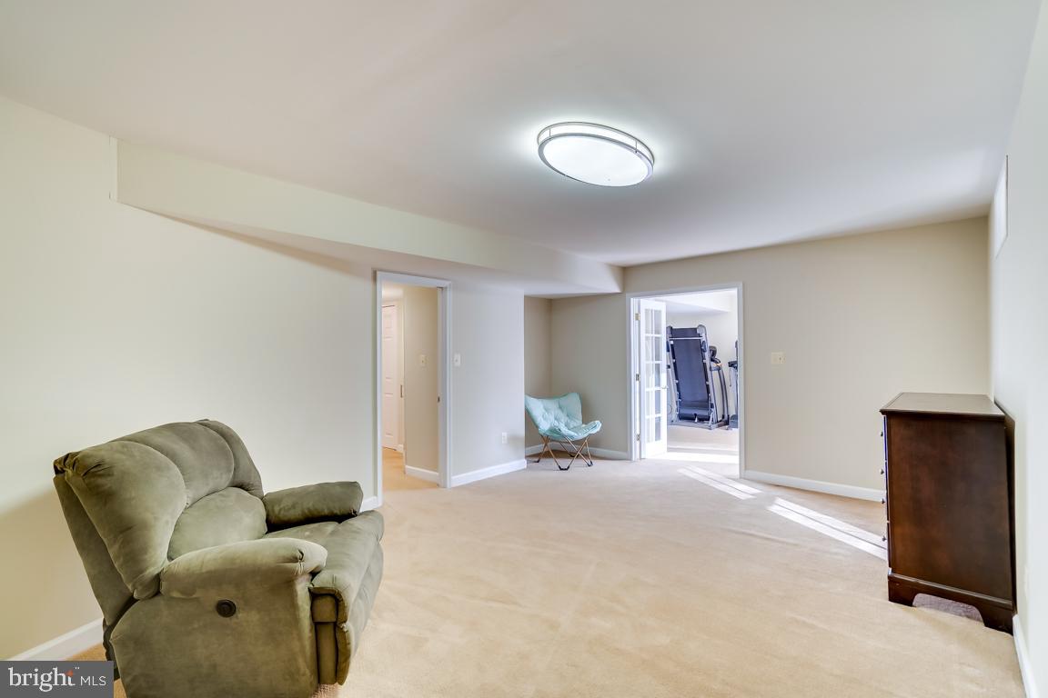 WATERFORD MEADOWS - Residential