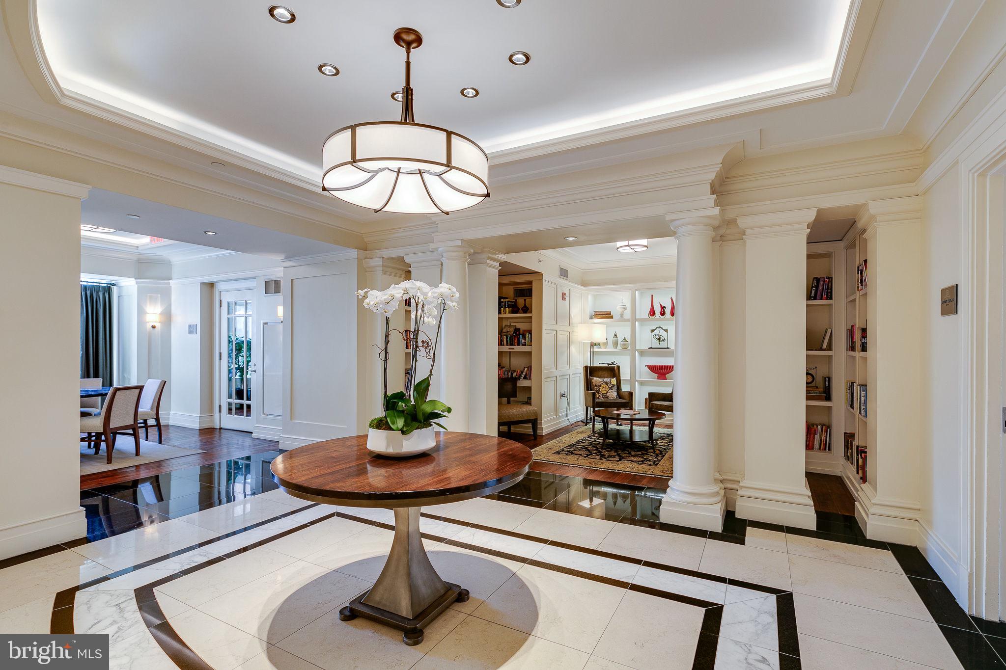 RITTENHOUSE SQUARE - Residential