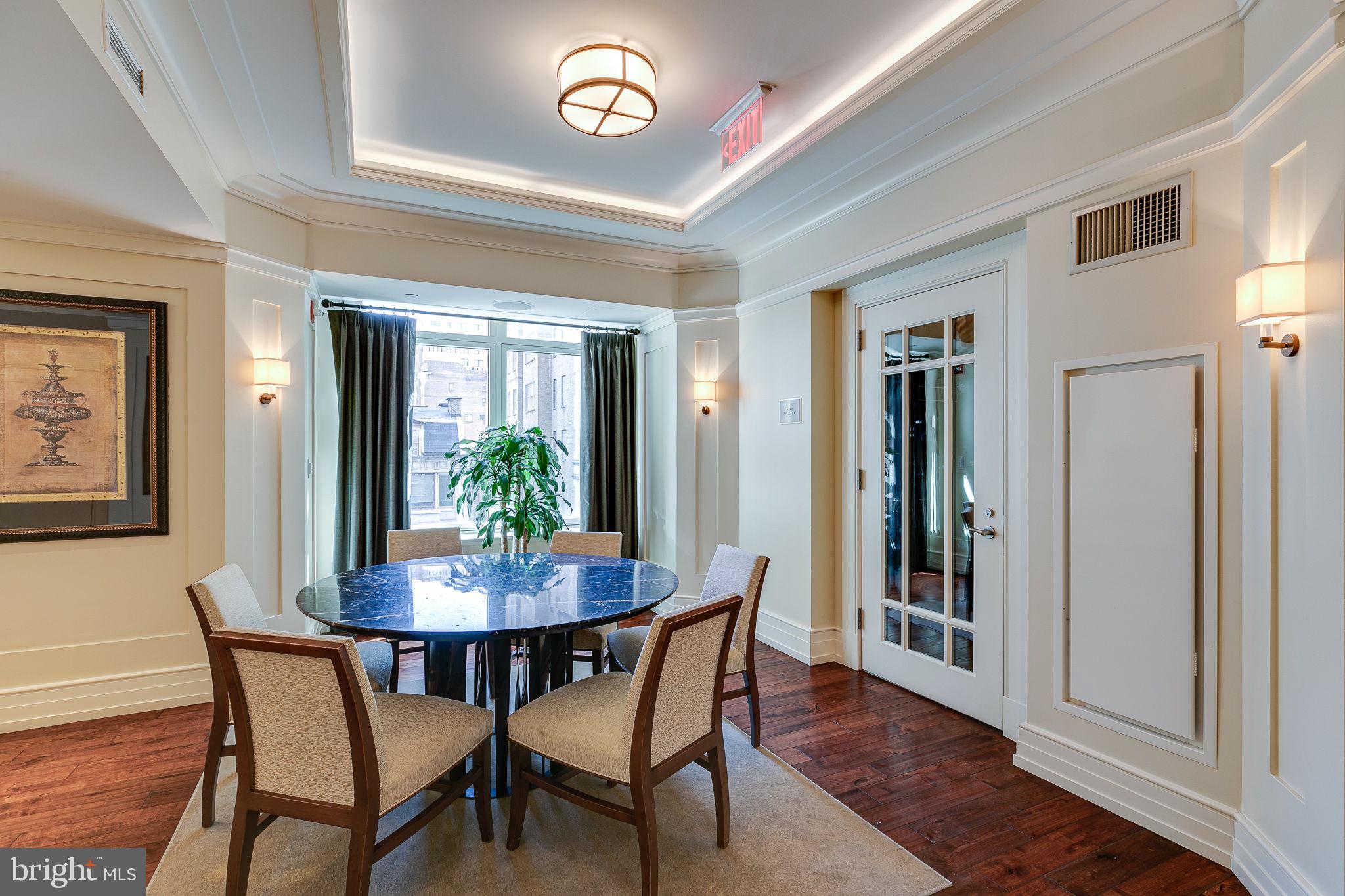 RITTENHOUSE SQUARE - Residential