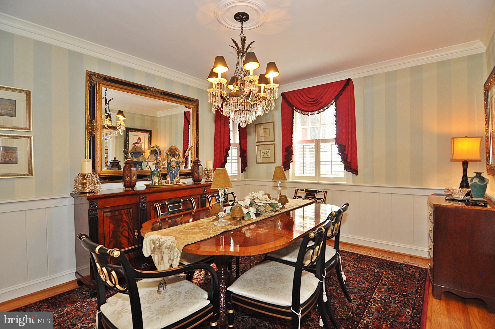 ARLINGTON RIDGE - Residential