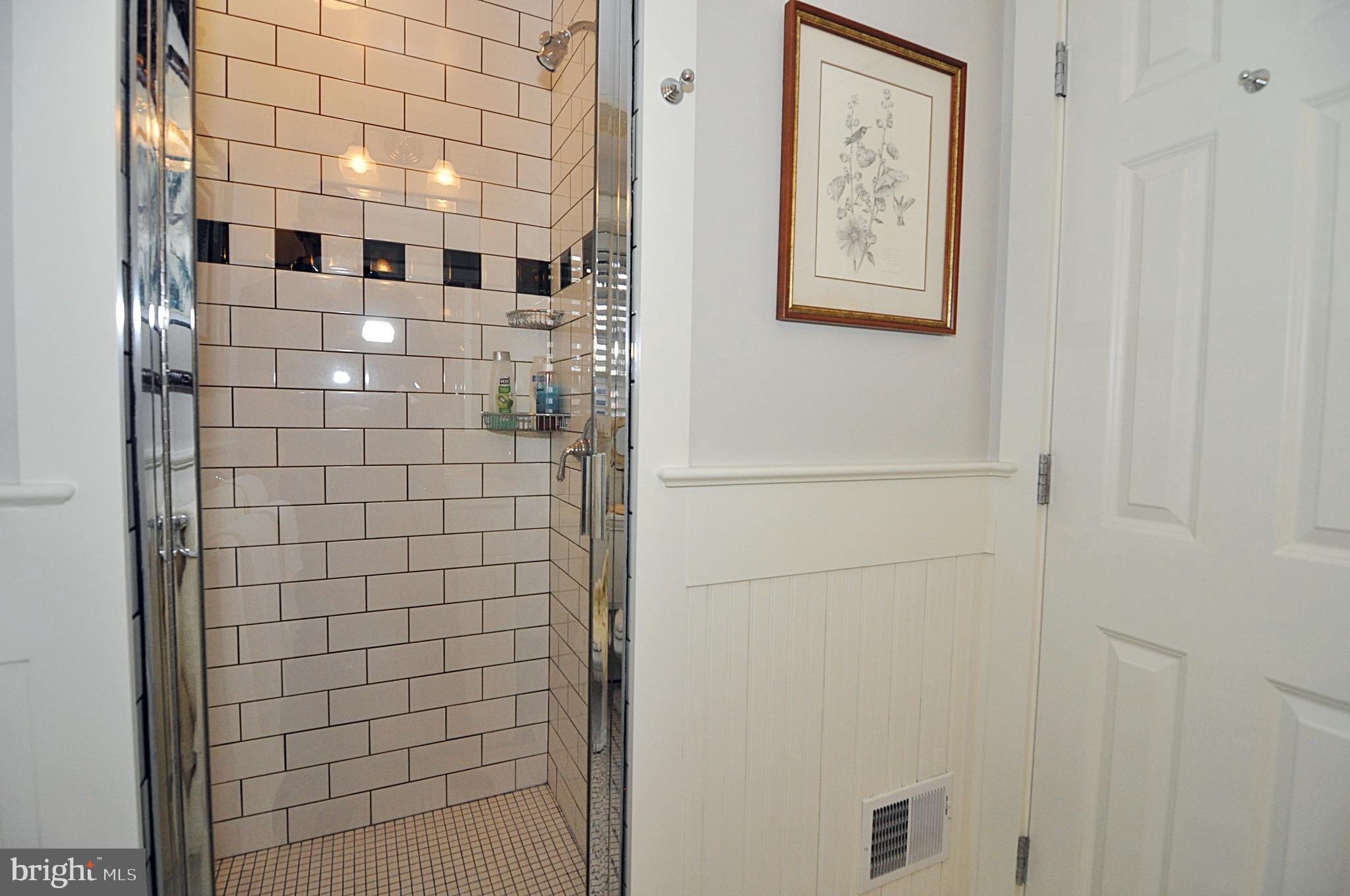 ARLINGTON RIDGE - Residential