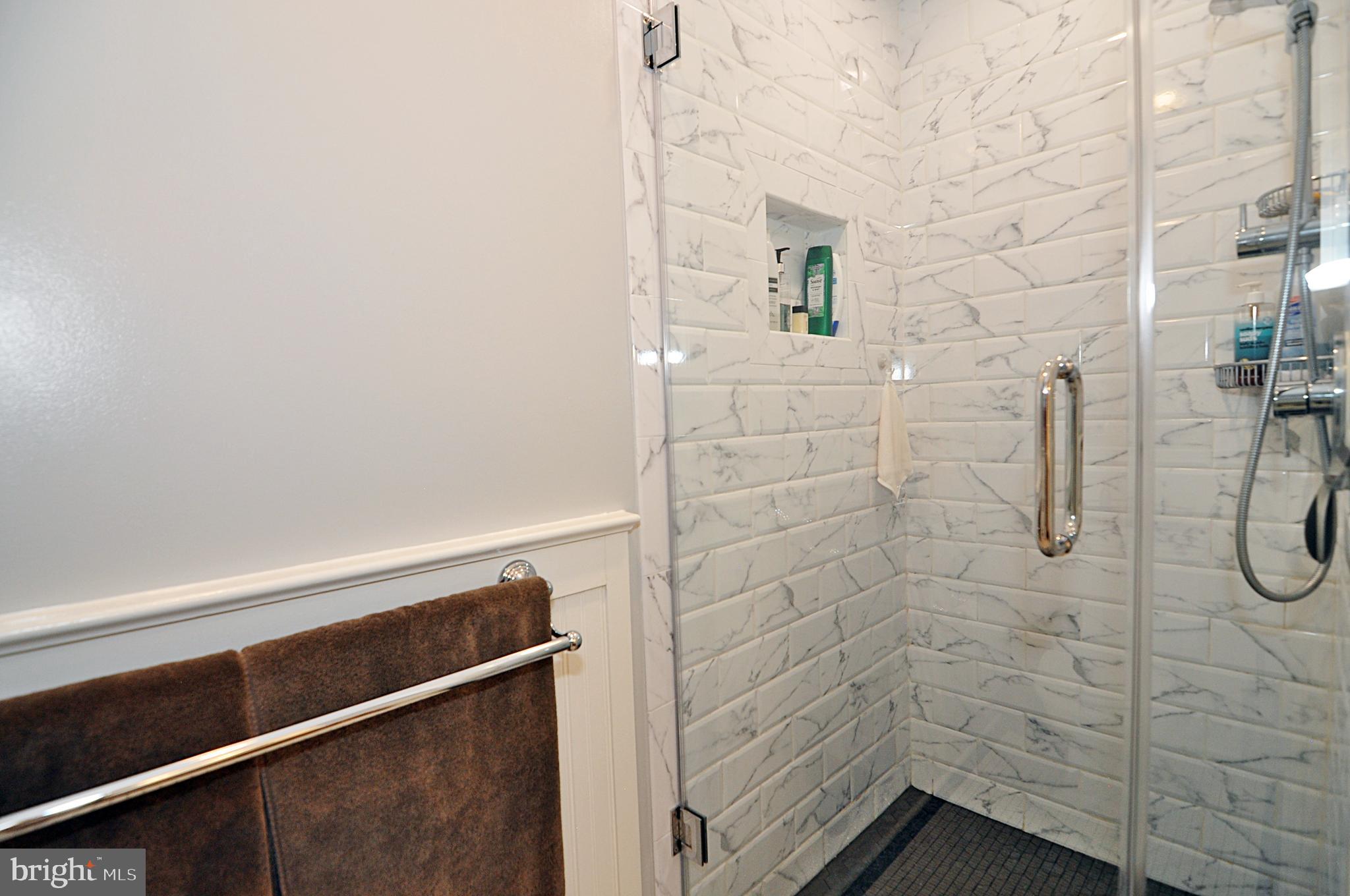 ARLINGTON RIDGE - Residential