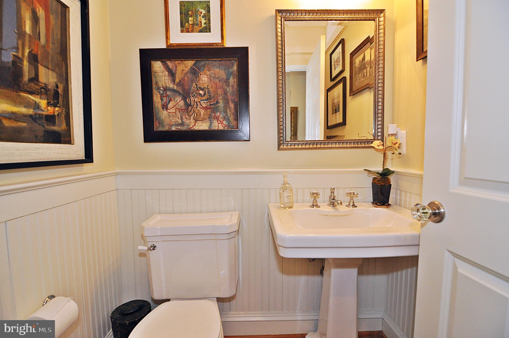 ARLINGTON RIDGE - Residential