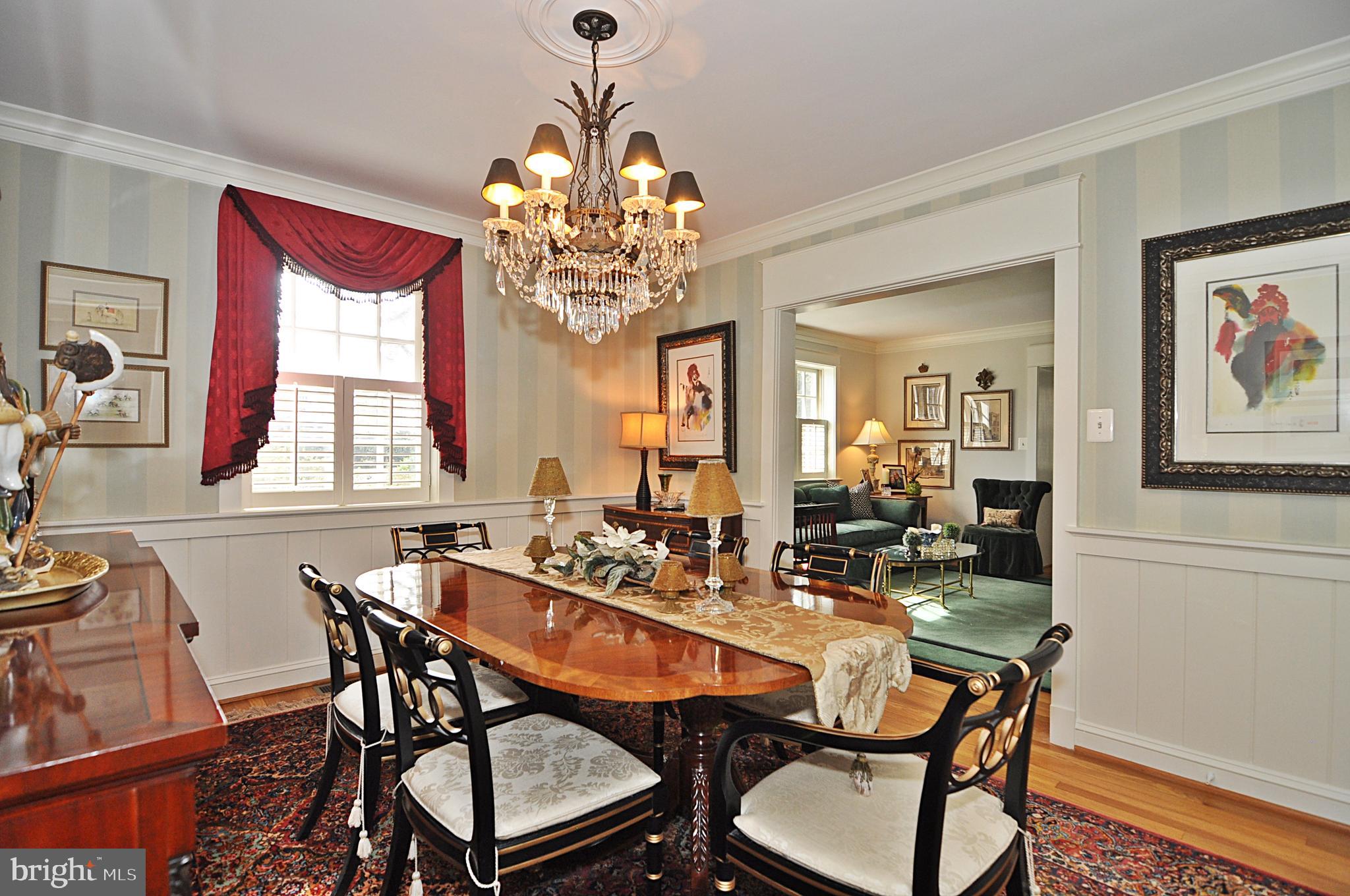 ARLINGTON RIDGE - Residential