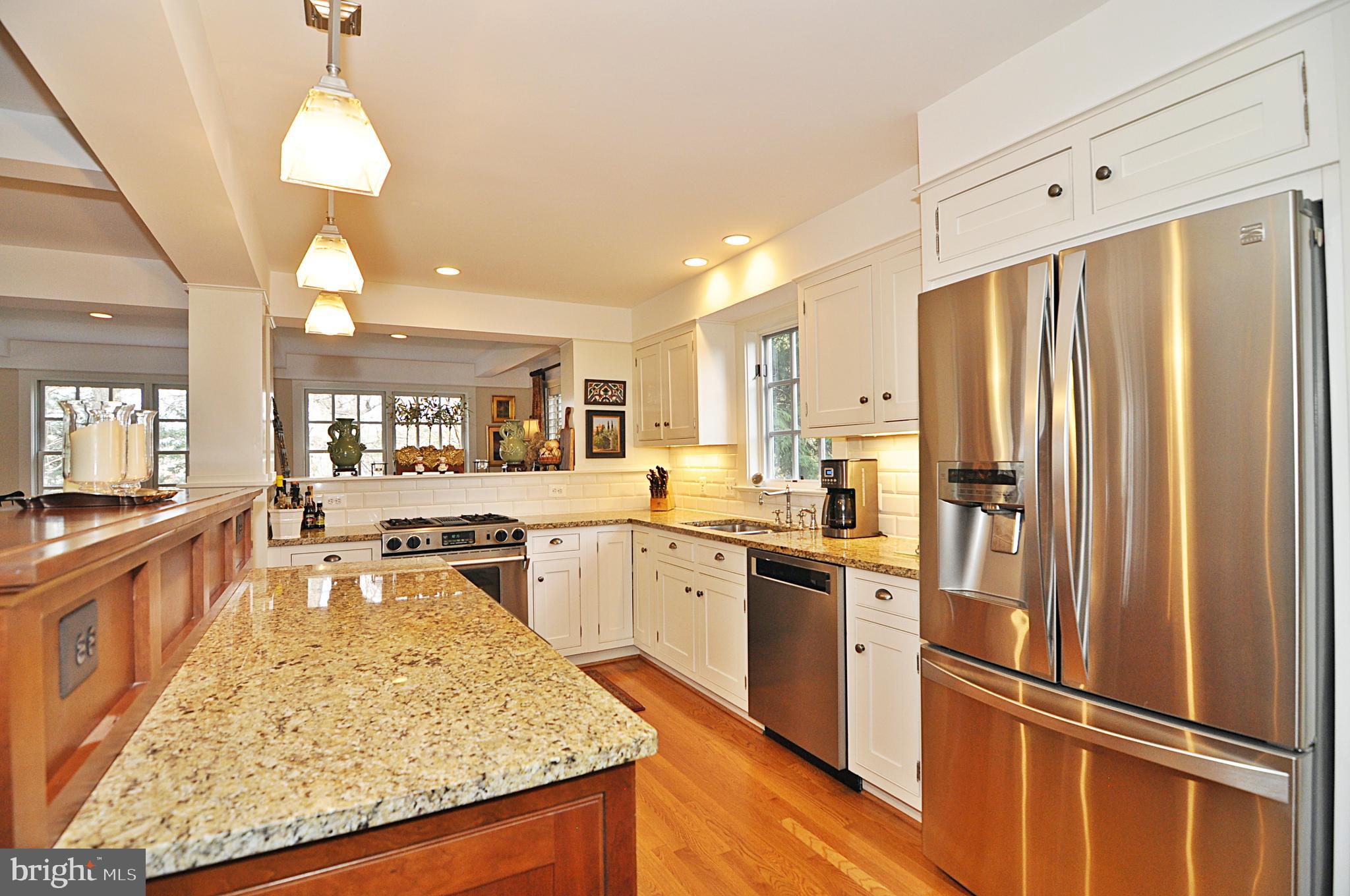 ARLINGTON RIDGE - Residential