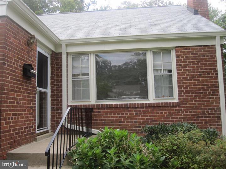 CHESTERFIELD - Residential Lease