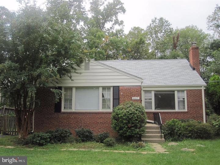 CHESTERFIELD - Residential Lease