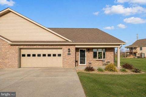 Townhouse For Sale - 13412 Marquise Drive<br/> HAGERSTOWN, MD 21742