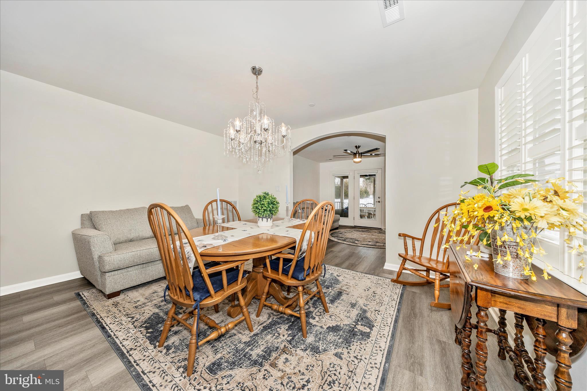 EMERALD POINTE - Residential