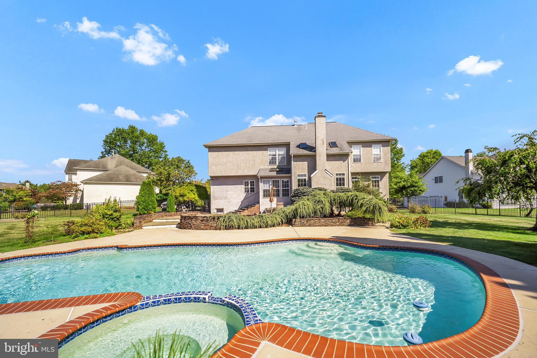 STONEY FORD ESTATE - Residential