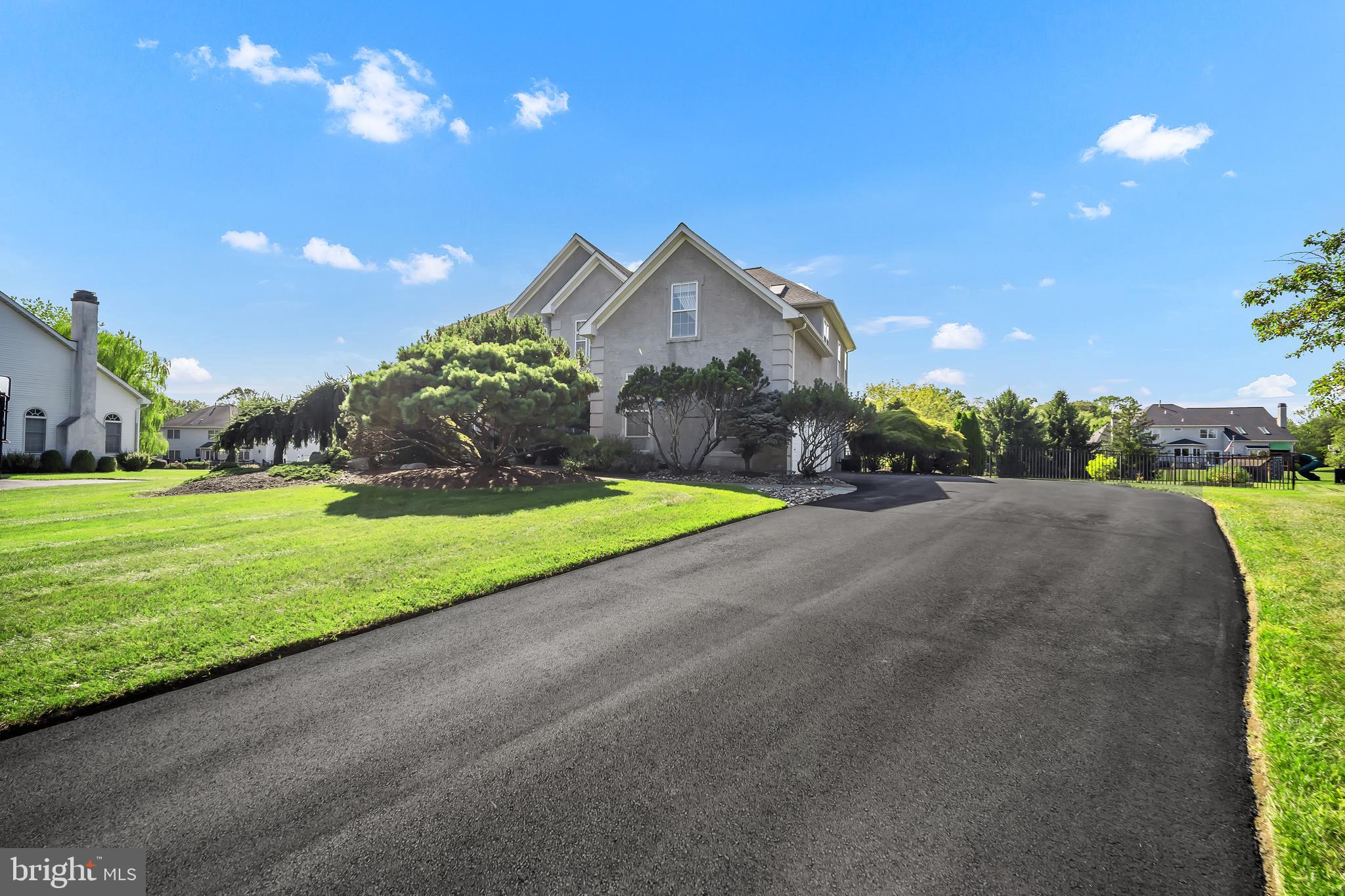 STONEY FORD ESTATE - Residential