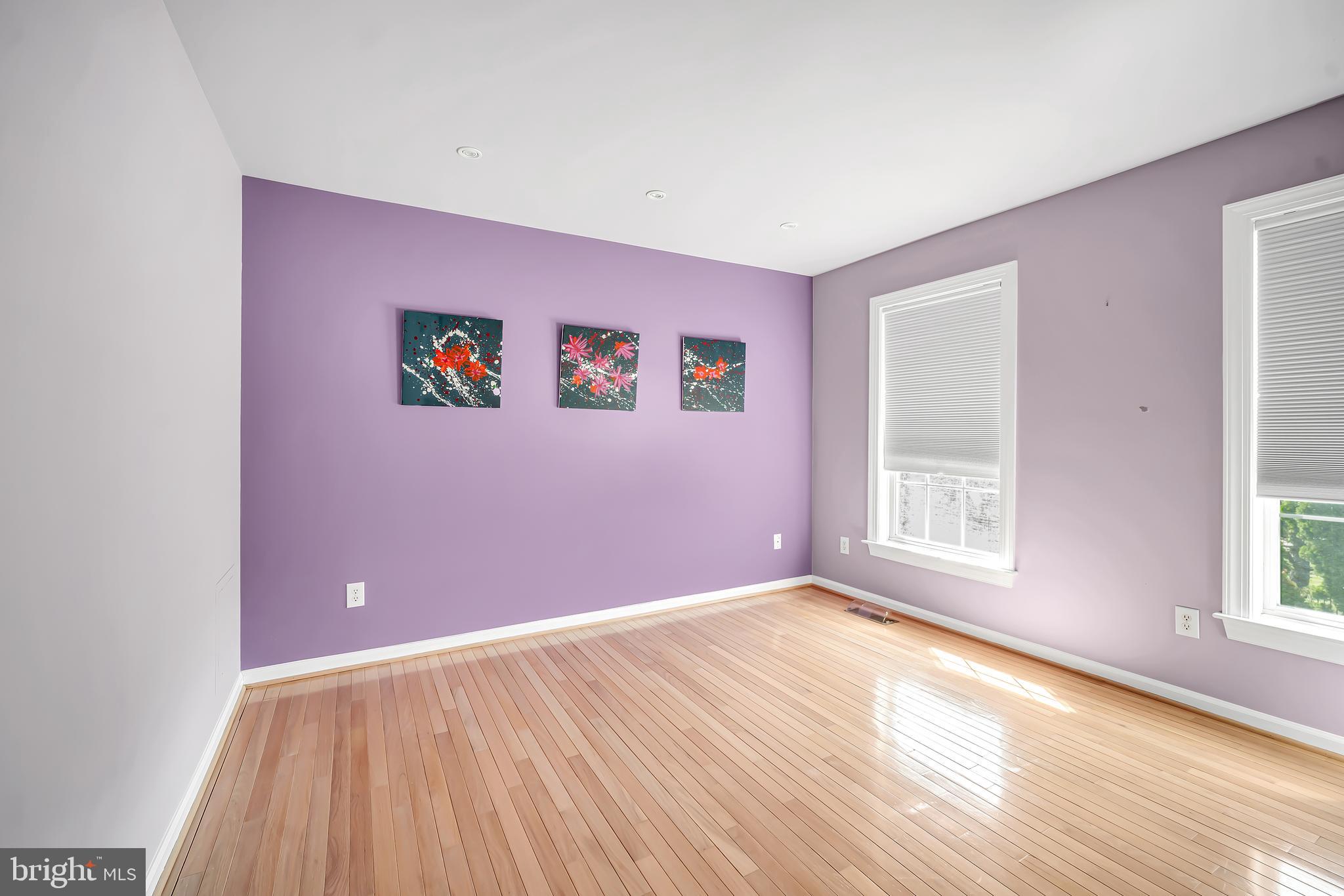 STONEY FORD ESTATE - Residential