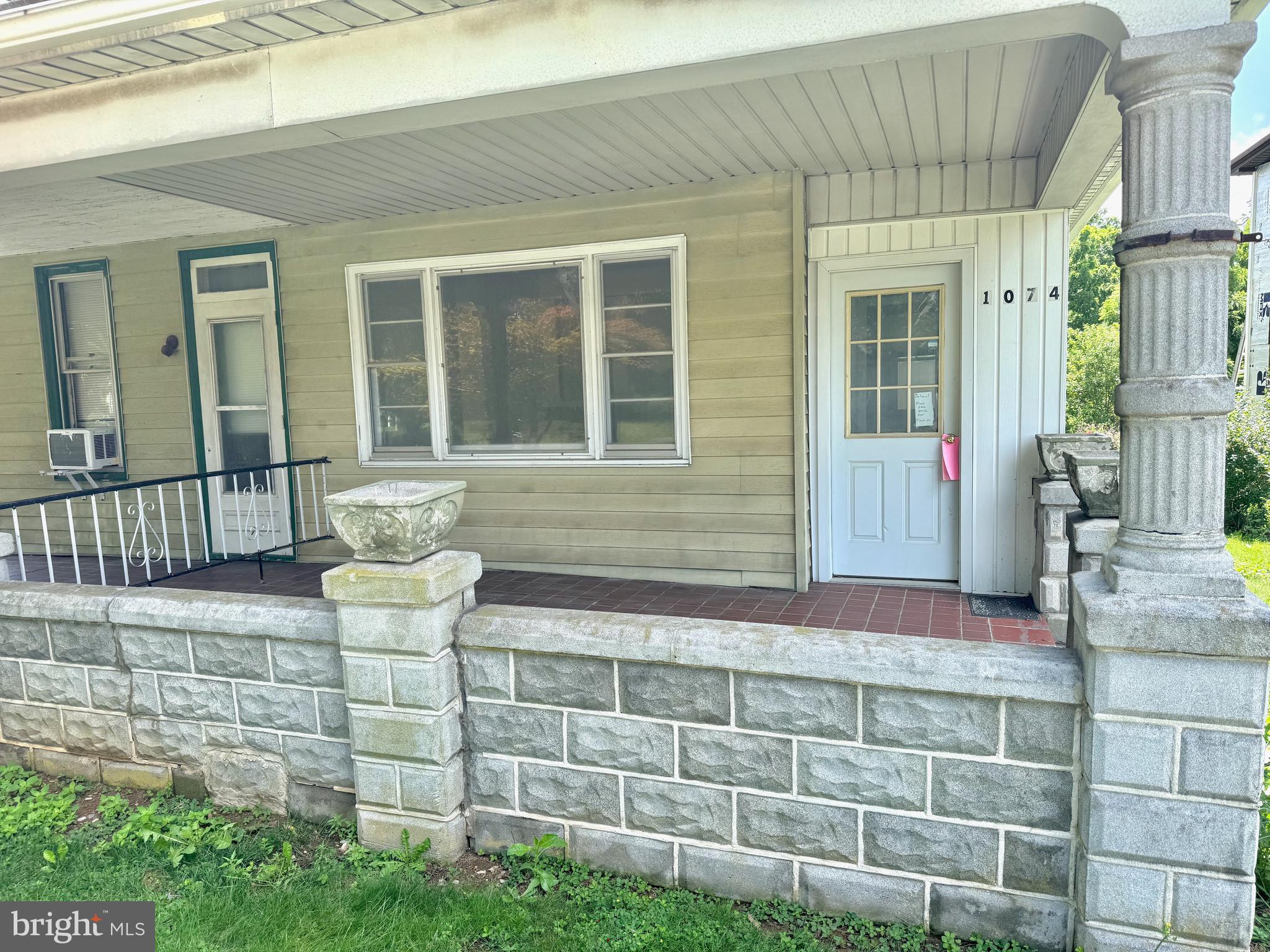1074 E MAIN STREET