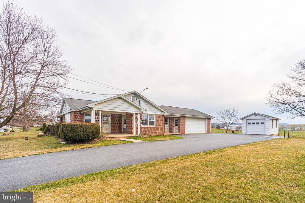Photo of 204 READING RD, EAST EARL, PA 17519 (MLS # PALA2032746)