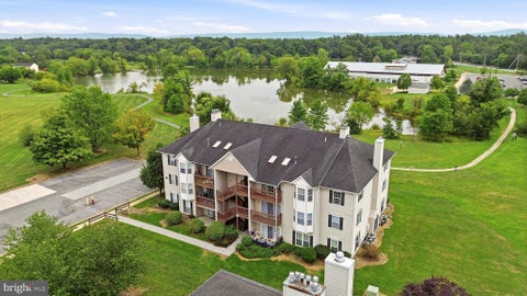 Condo For Sale - 94 Chinkapin Drive #9<br/> STEPHENS CITY, VA 22655