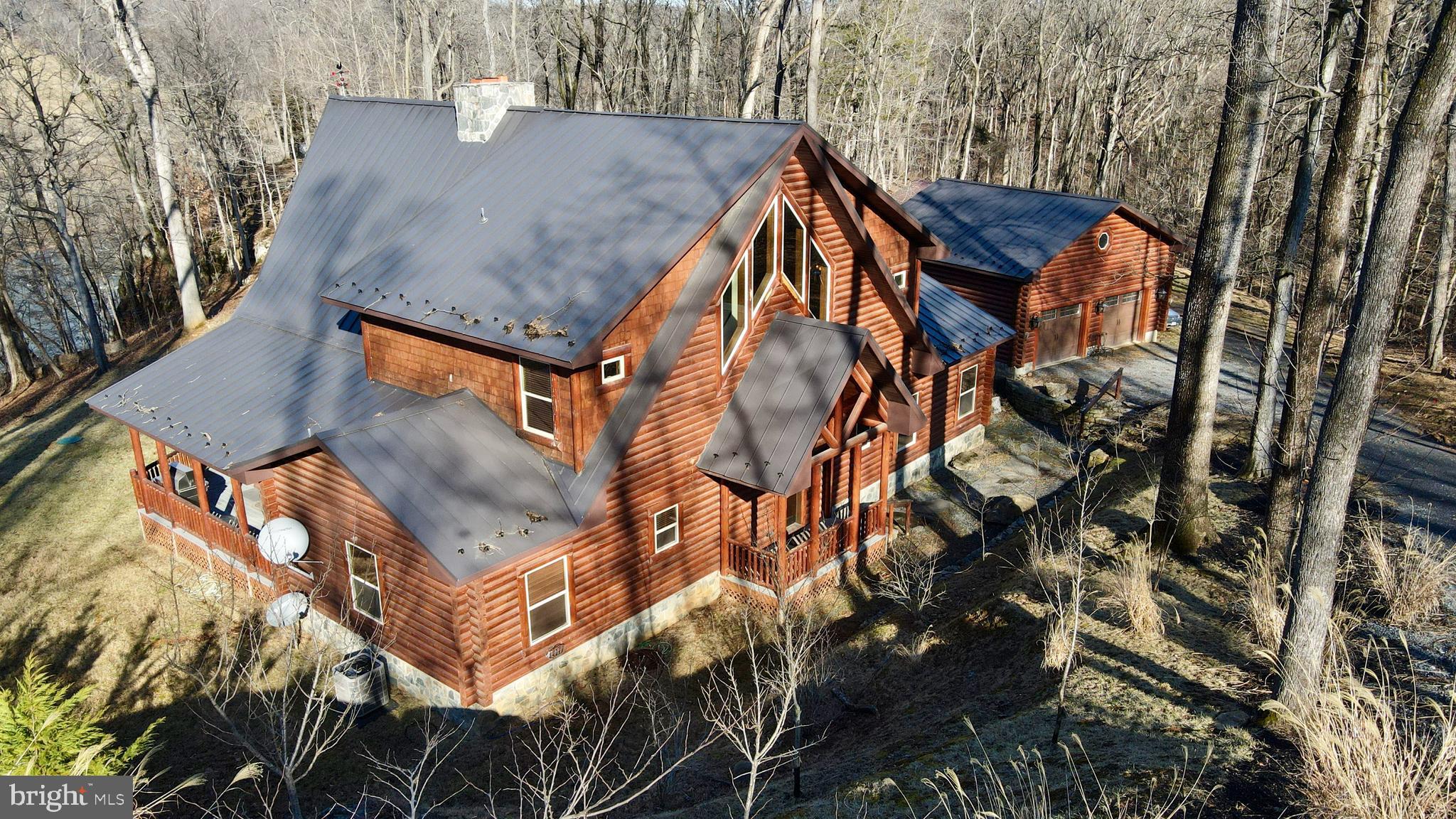 CALMES NECK ESTATES - Residential