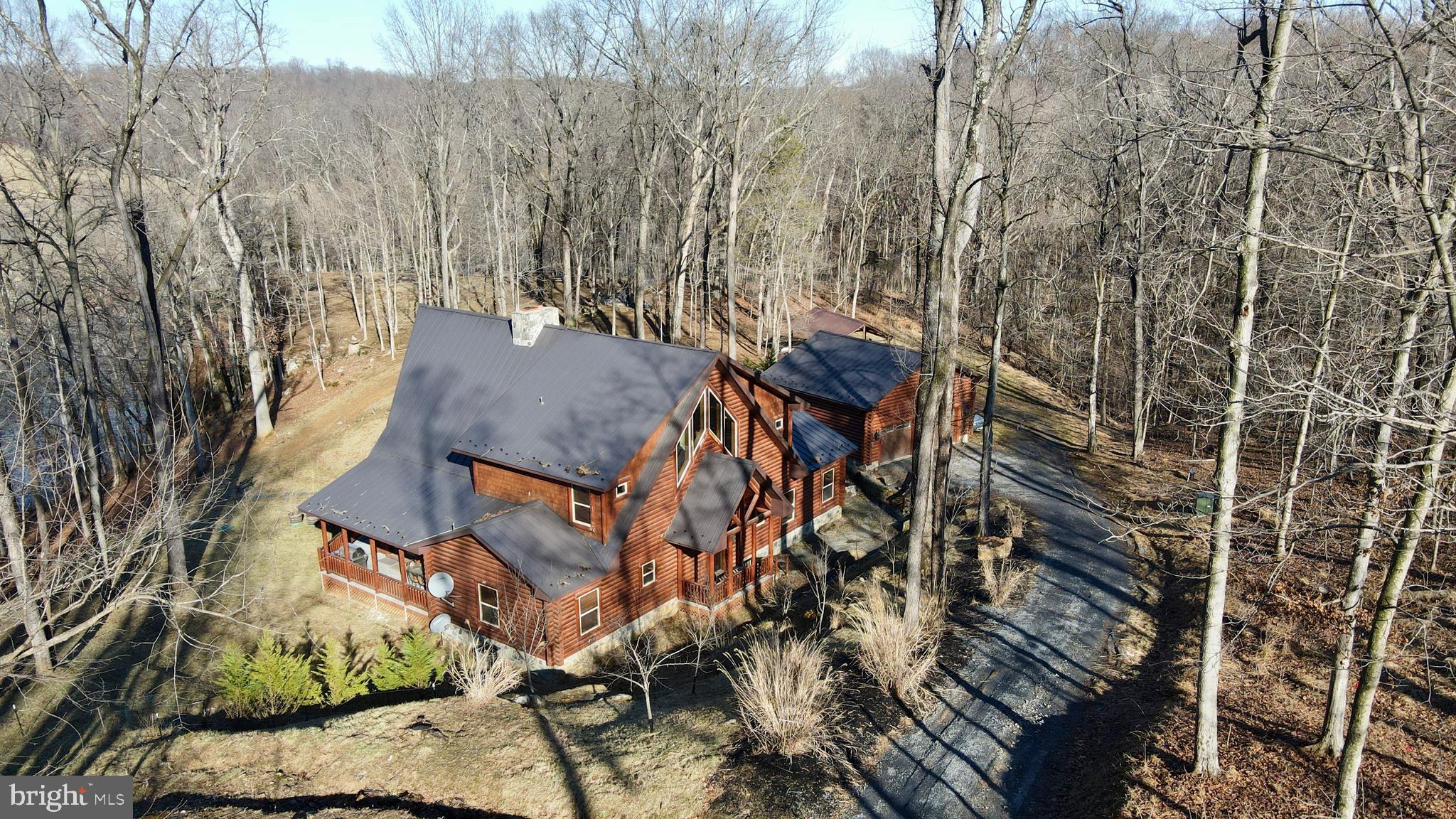 CALMES NECK ESTATES - Residential