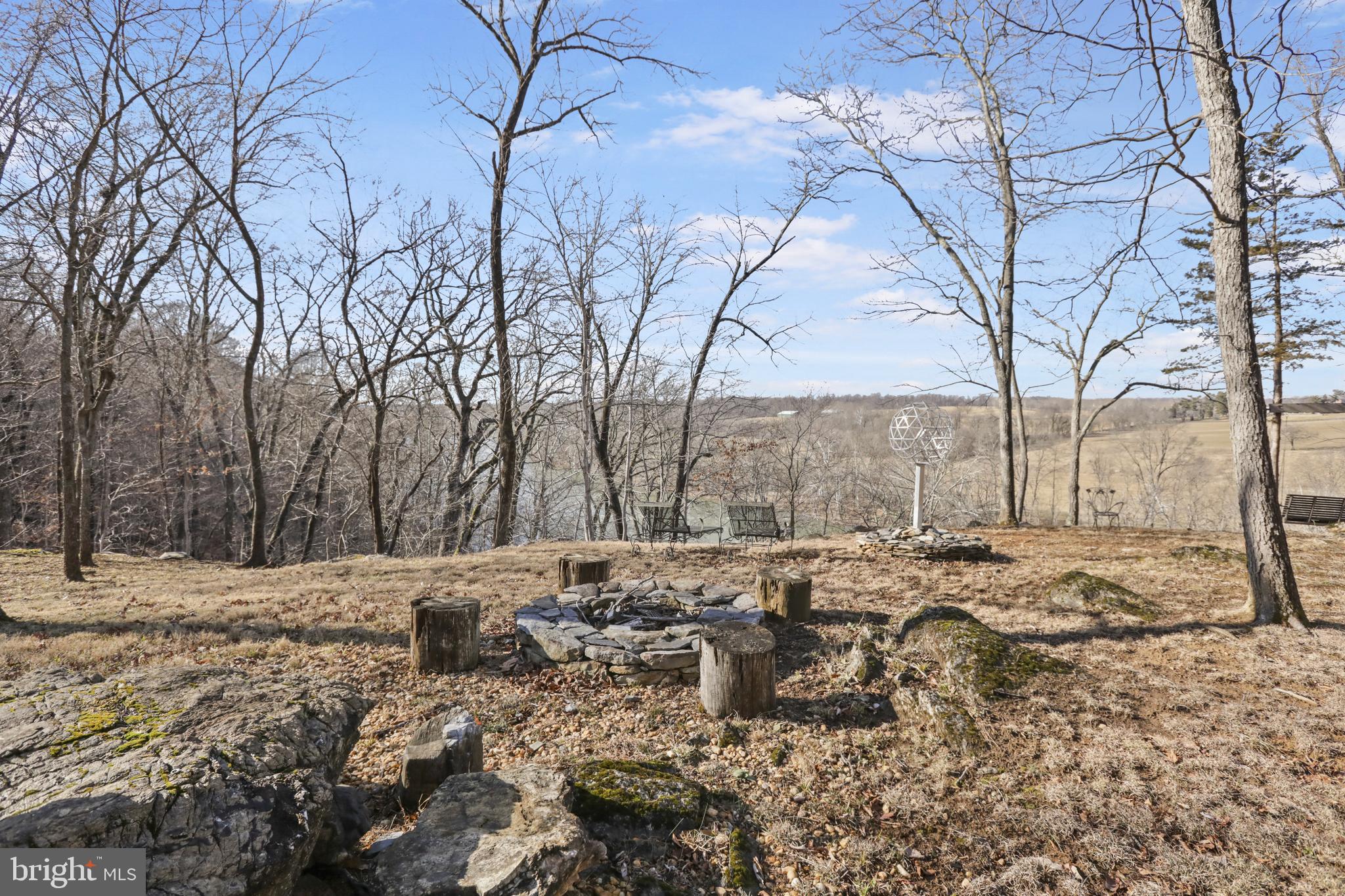 CALMES NECK ESTATES - Residential