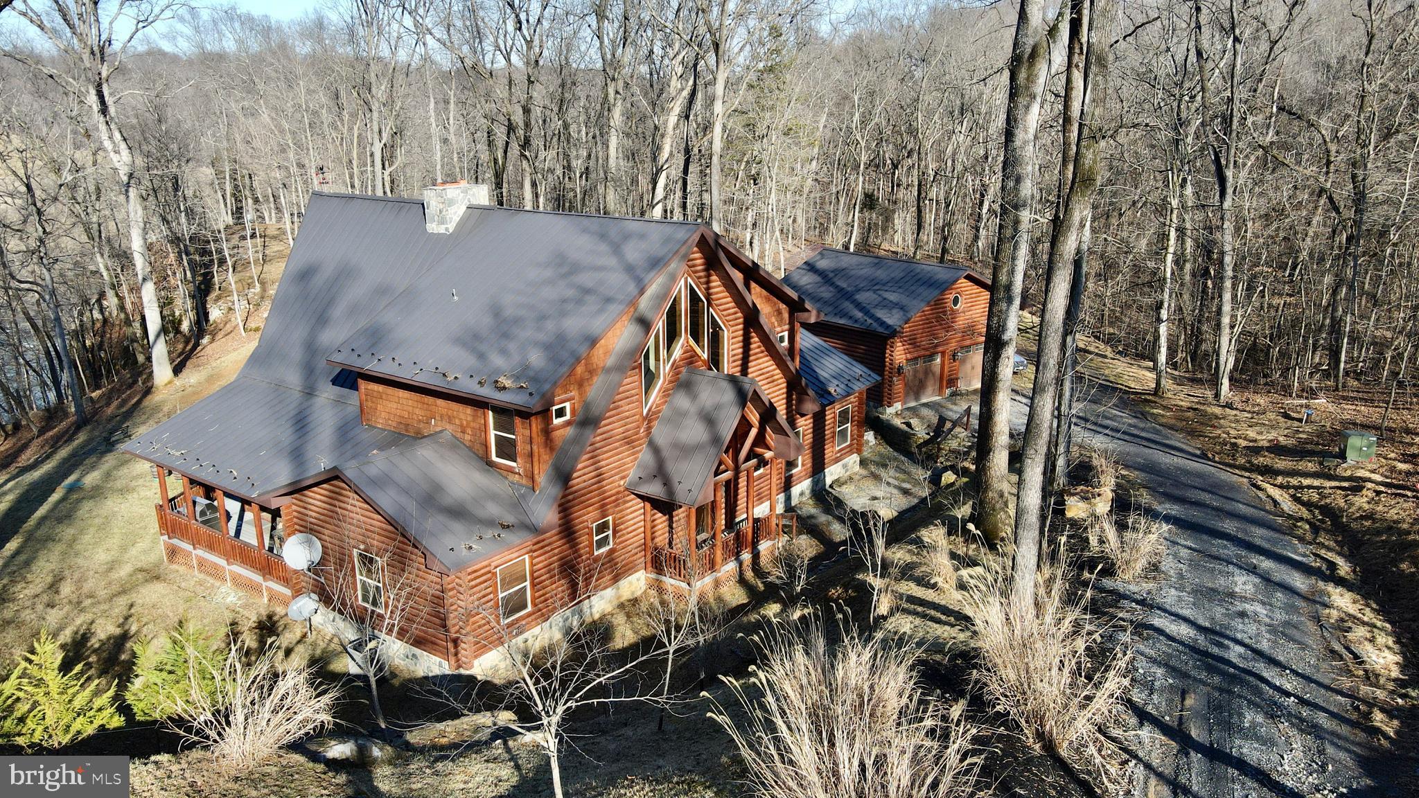 CALMES NECK ESTATES - Residential