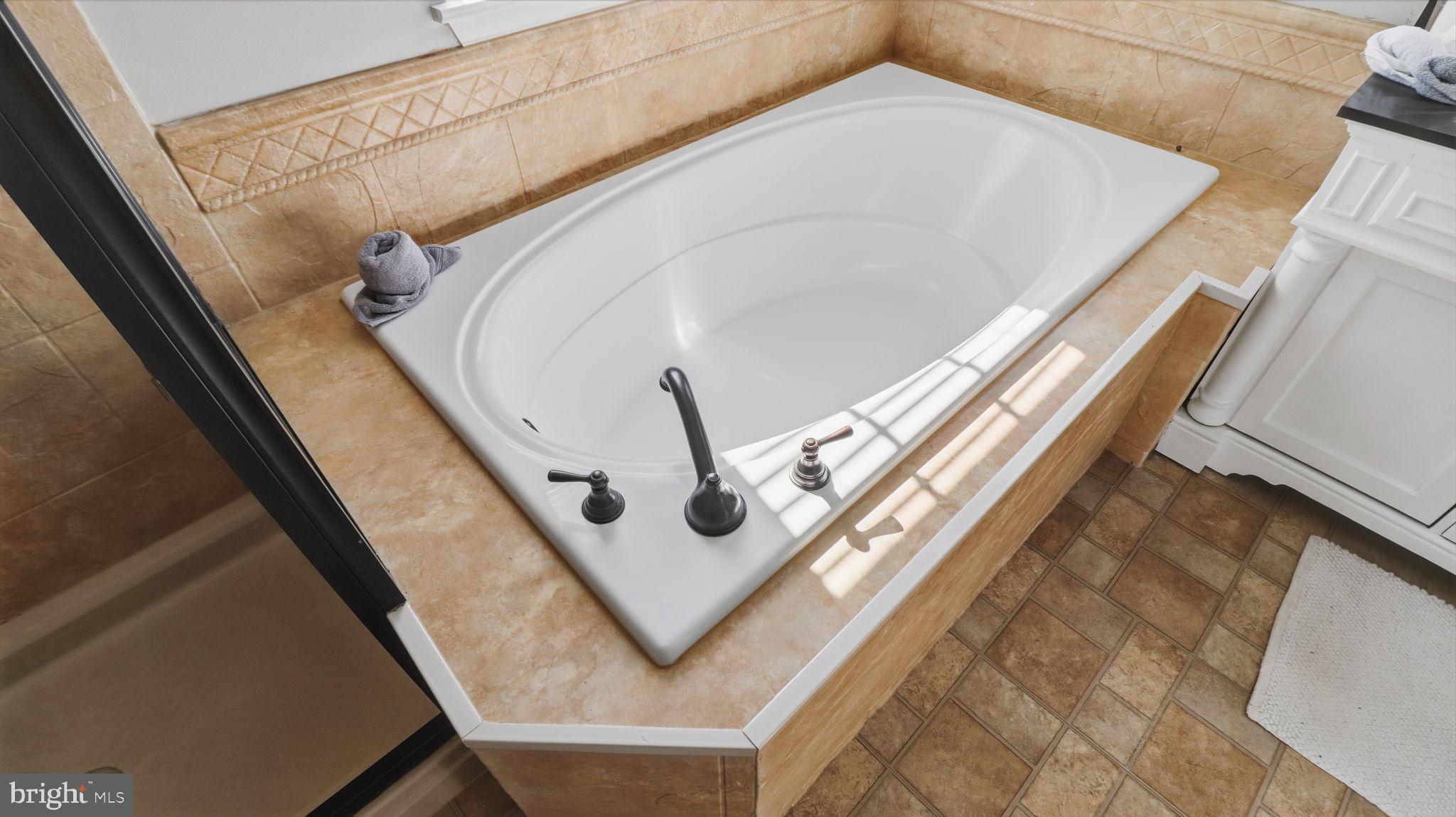 HIGHLAND MEADOWS PLAT 7 - Residential