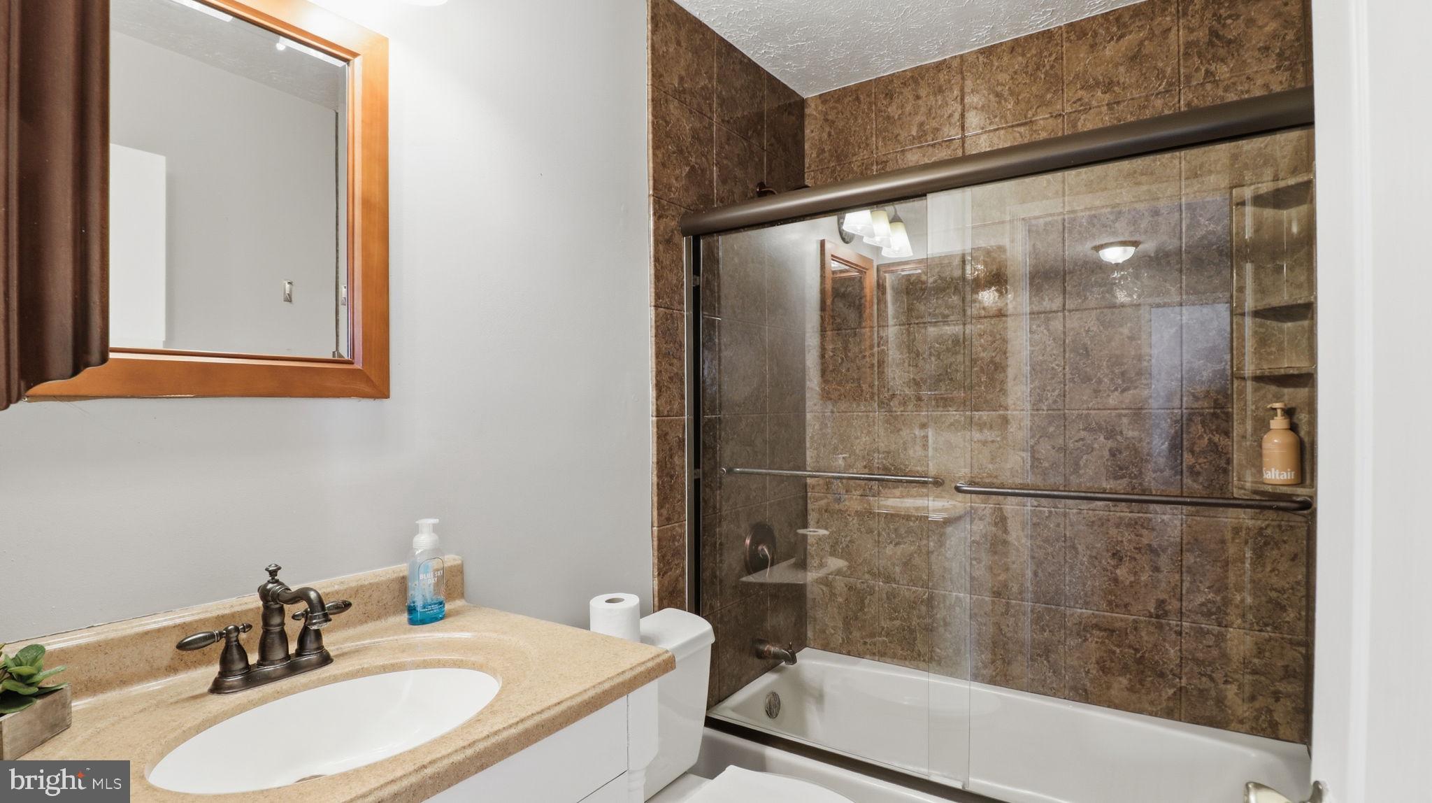 HIGHLAND MEADOWS PLAT 7 - Residential