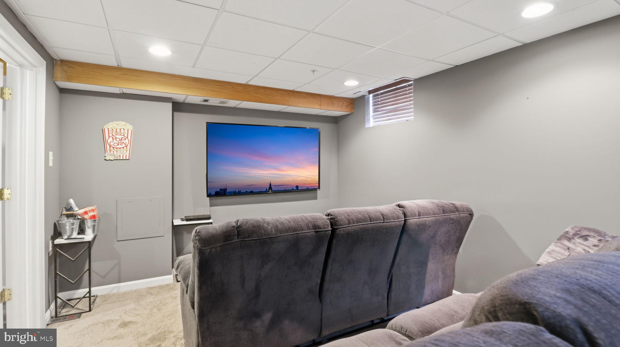 HIGHLAND MEADOWS PLAT 7 - Residential