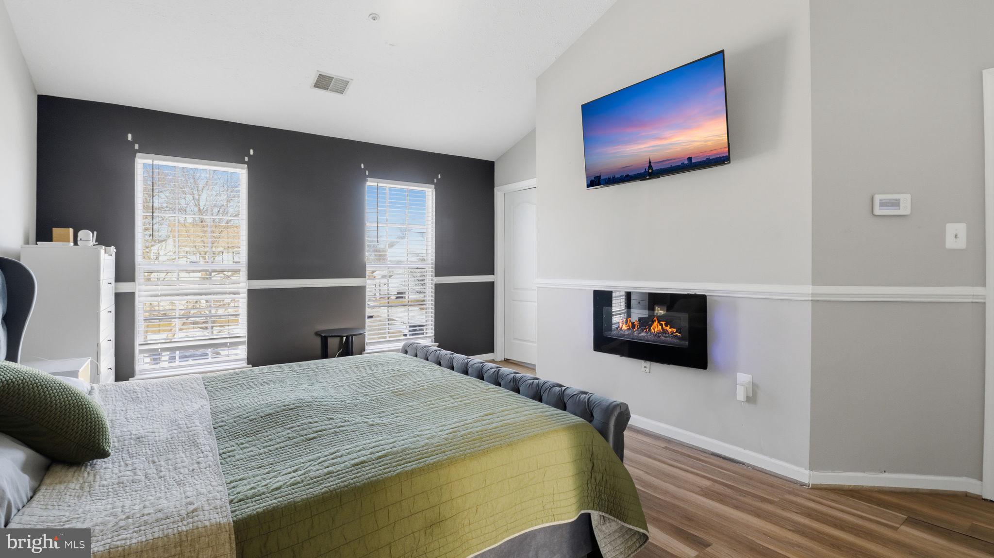 HIGHLAND MEADOWS PLAT 7 - Residential