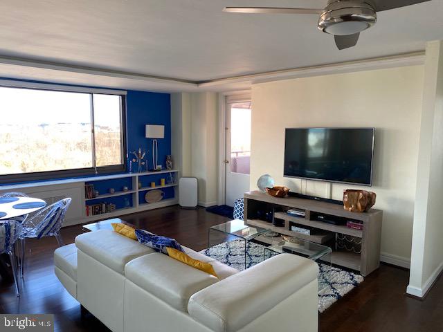 1011 ARLINGTON BOULEVARD 919