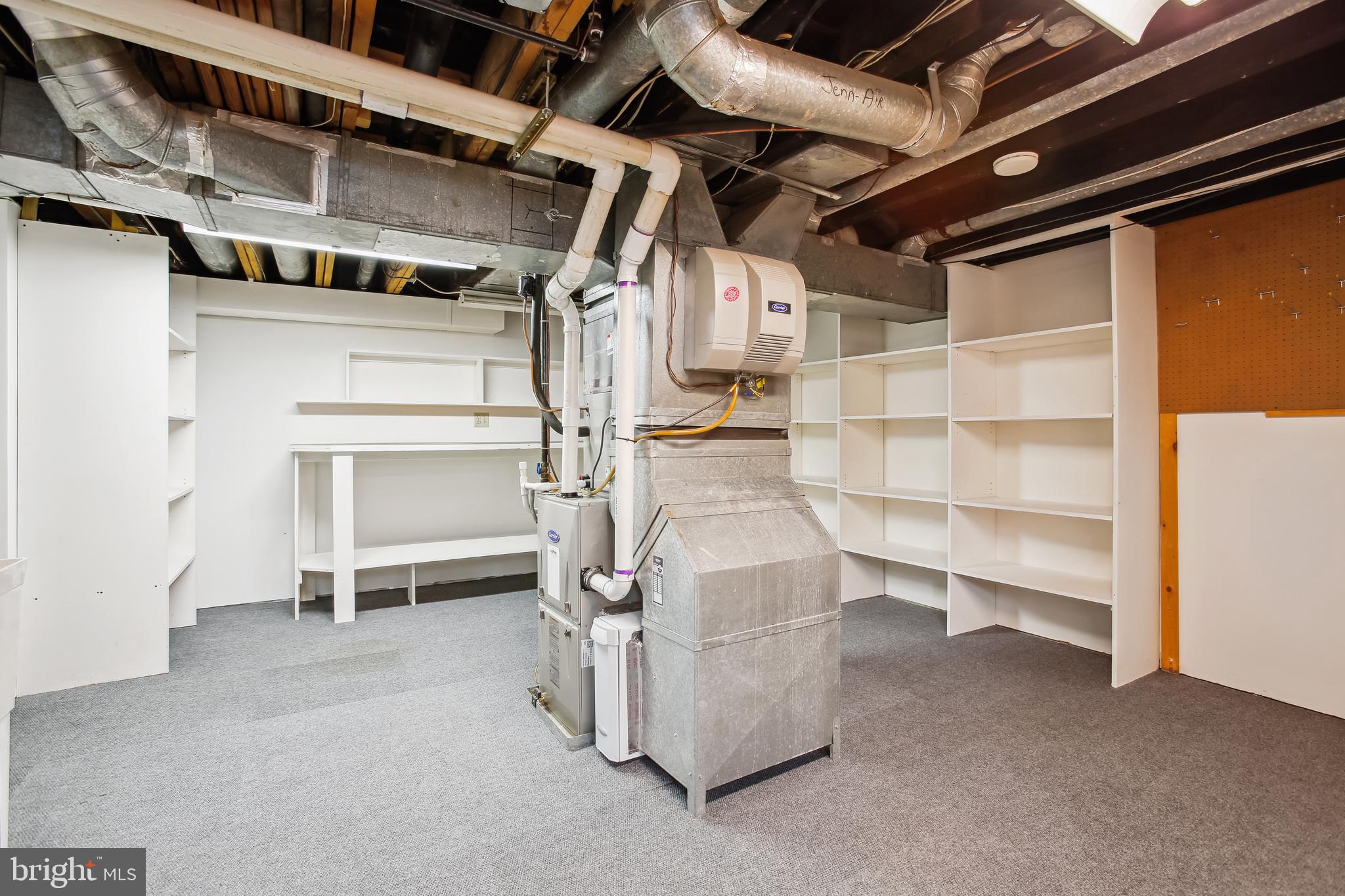 ST JOHNS SQUARE - Residential