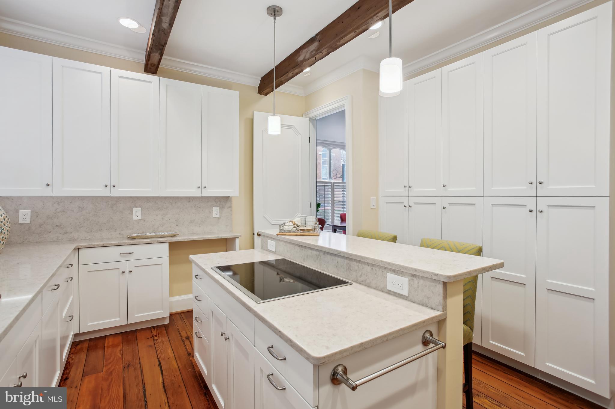 ST JOHNS SQUARE - Residential