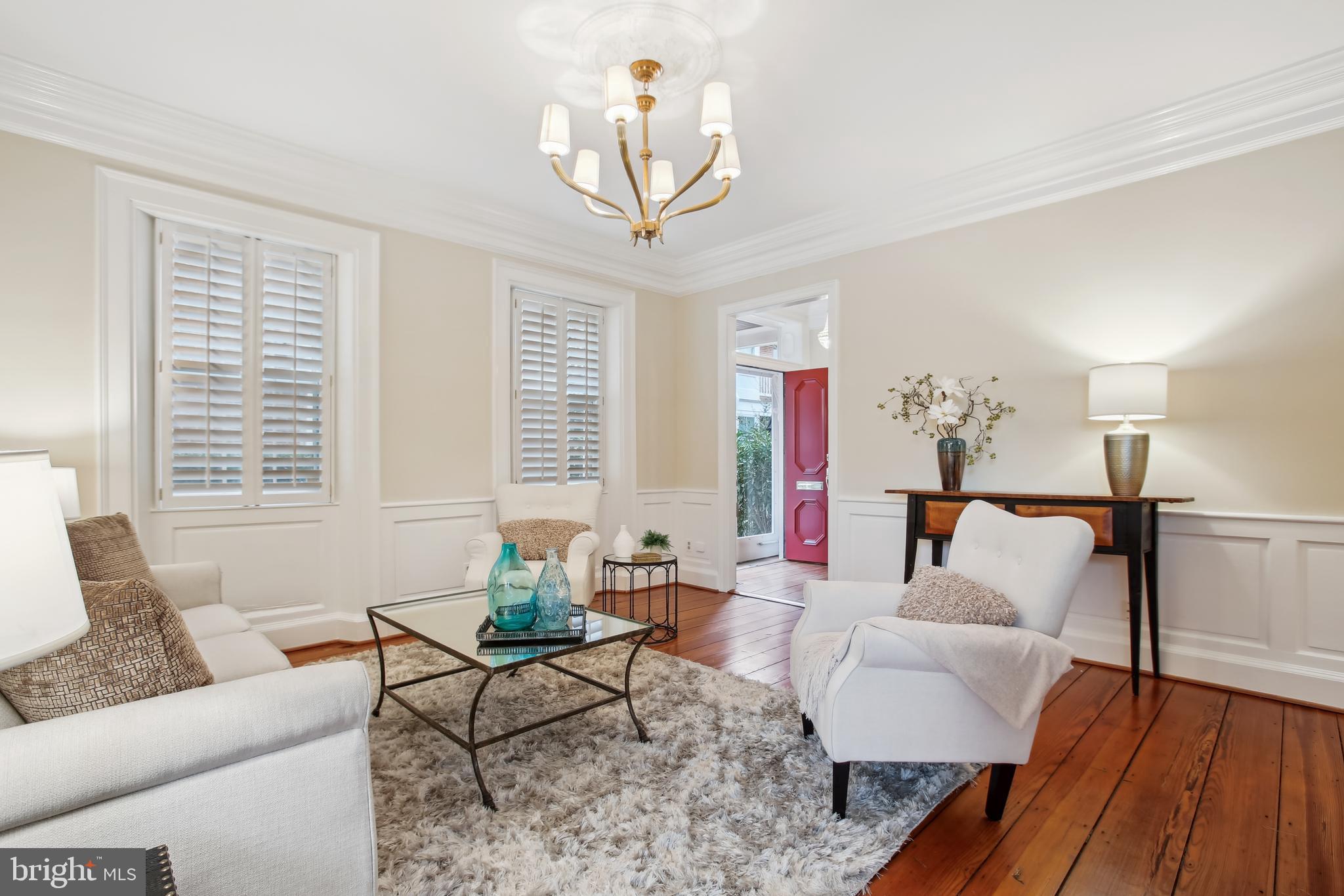 ST JOHNS SQUARE - Residential