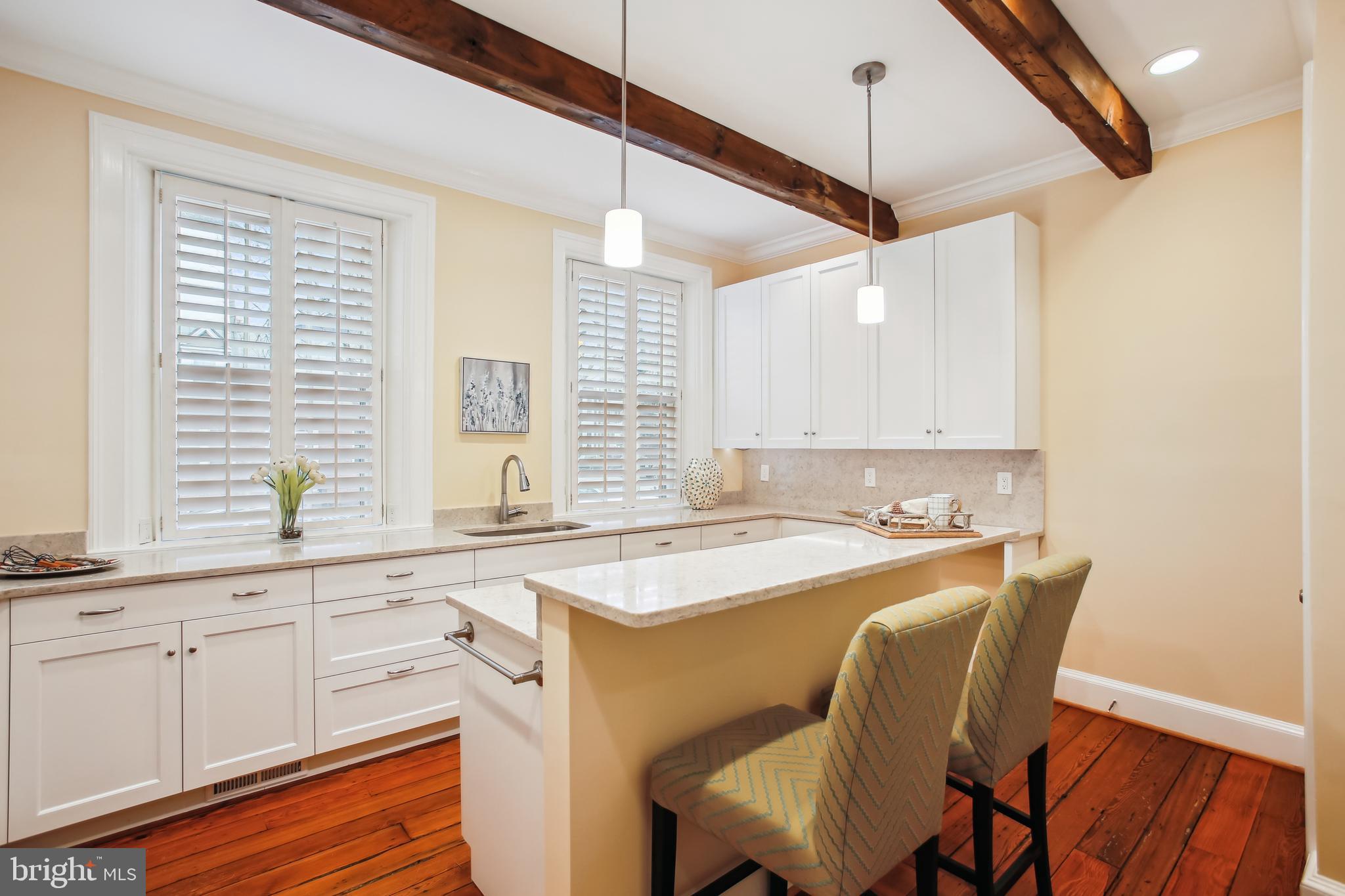 ST JOHNS SQUARE - Residential