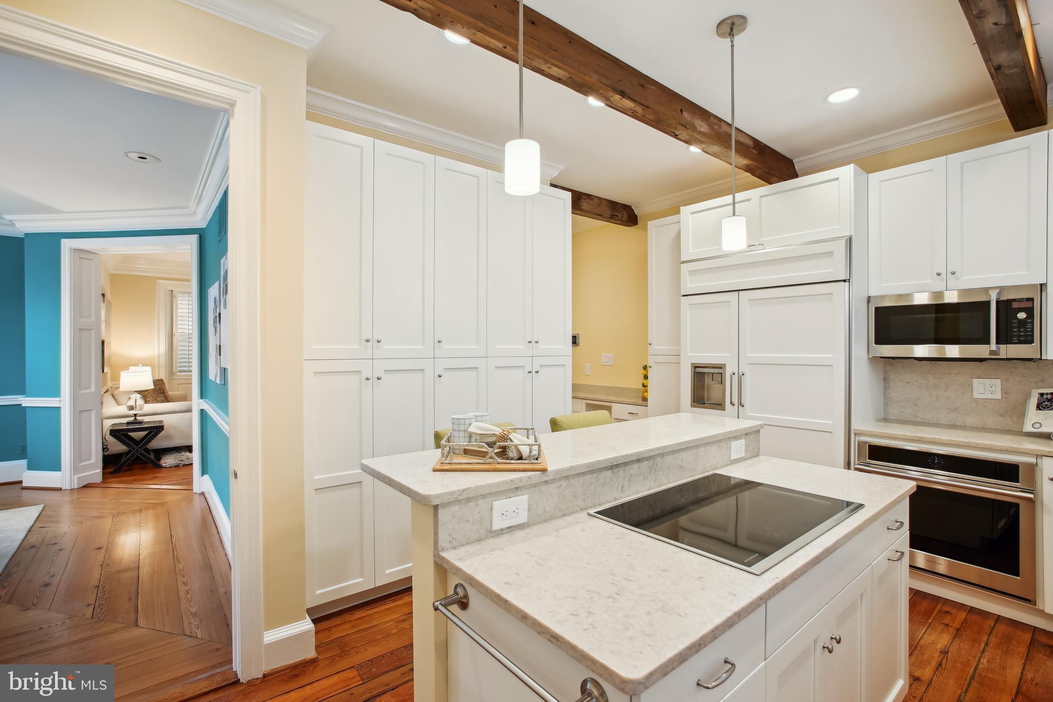 ST JOHNS SQUARE - Residential