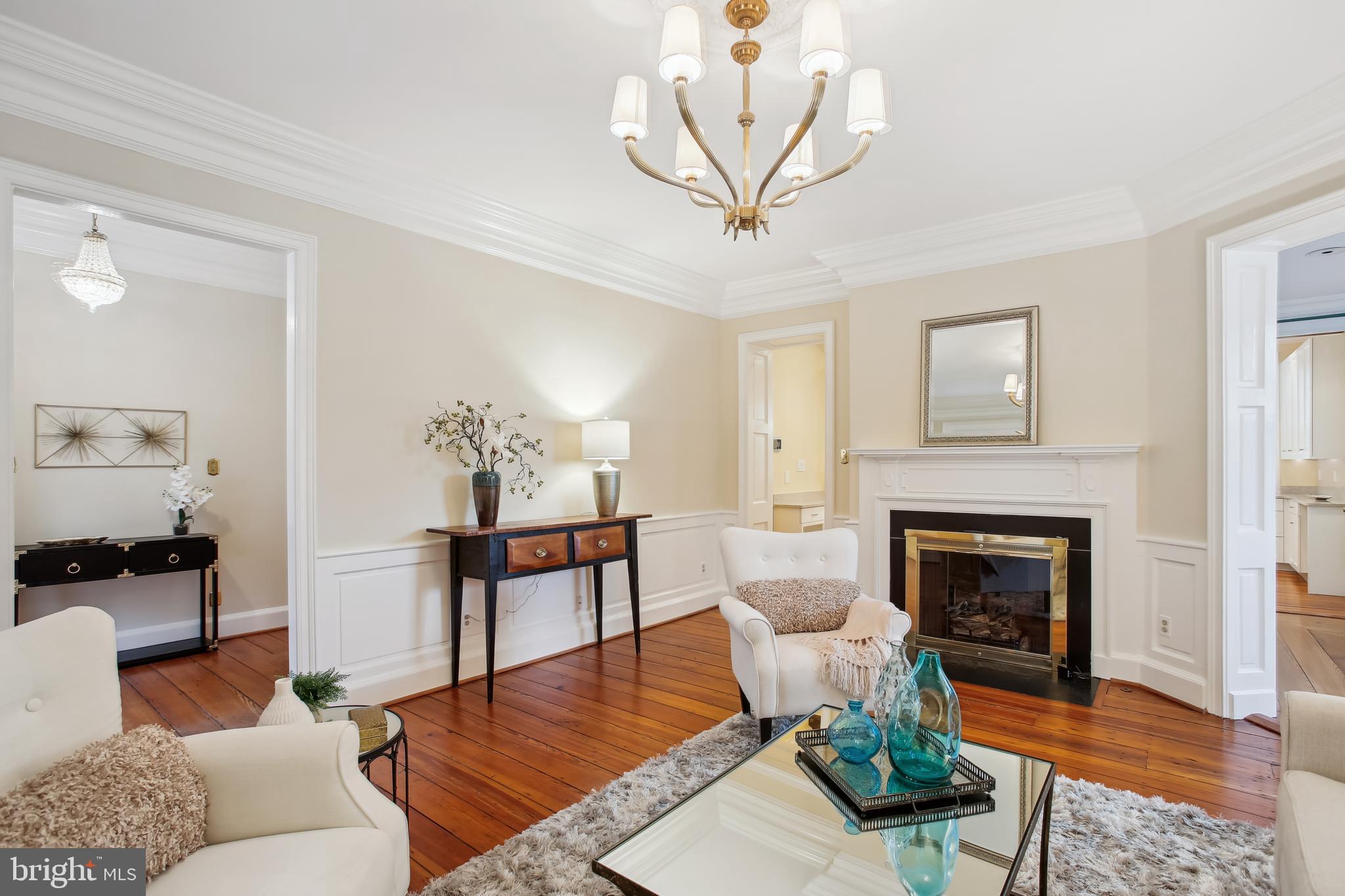 ST JOHNS SQUARE - Residential