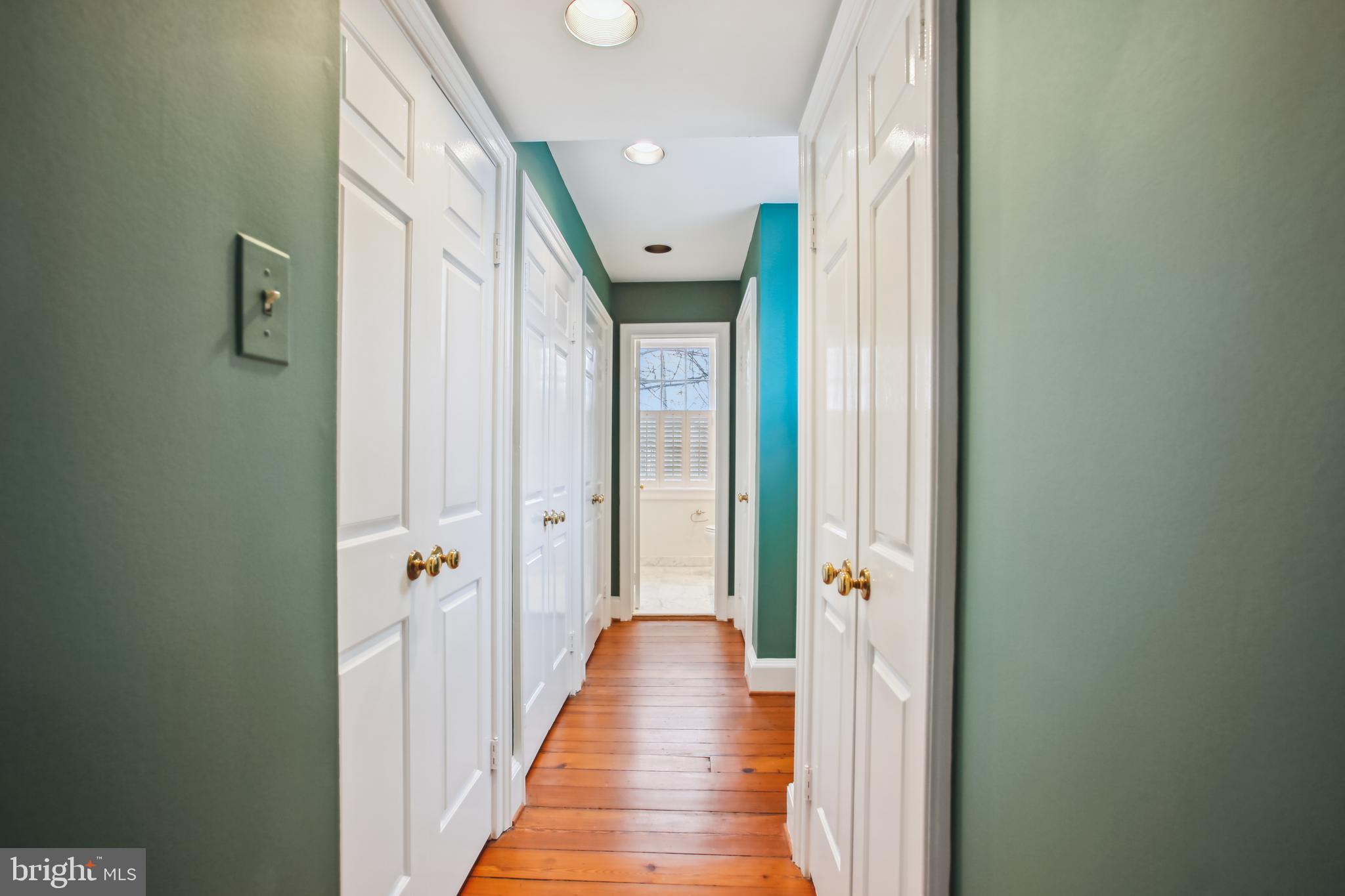 ST JOHNS SQUARE - Residential