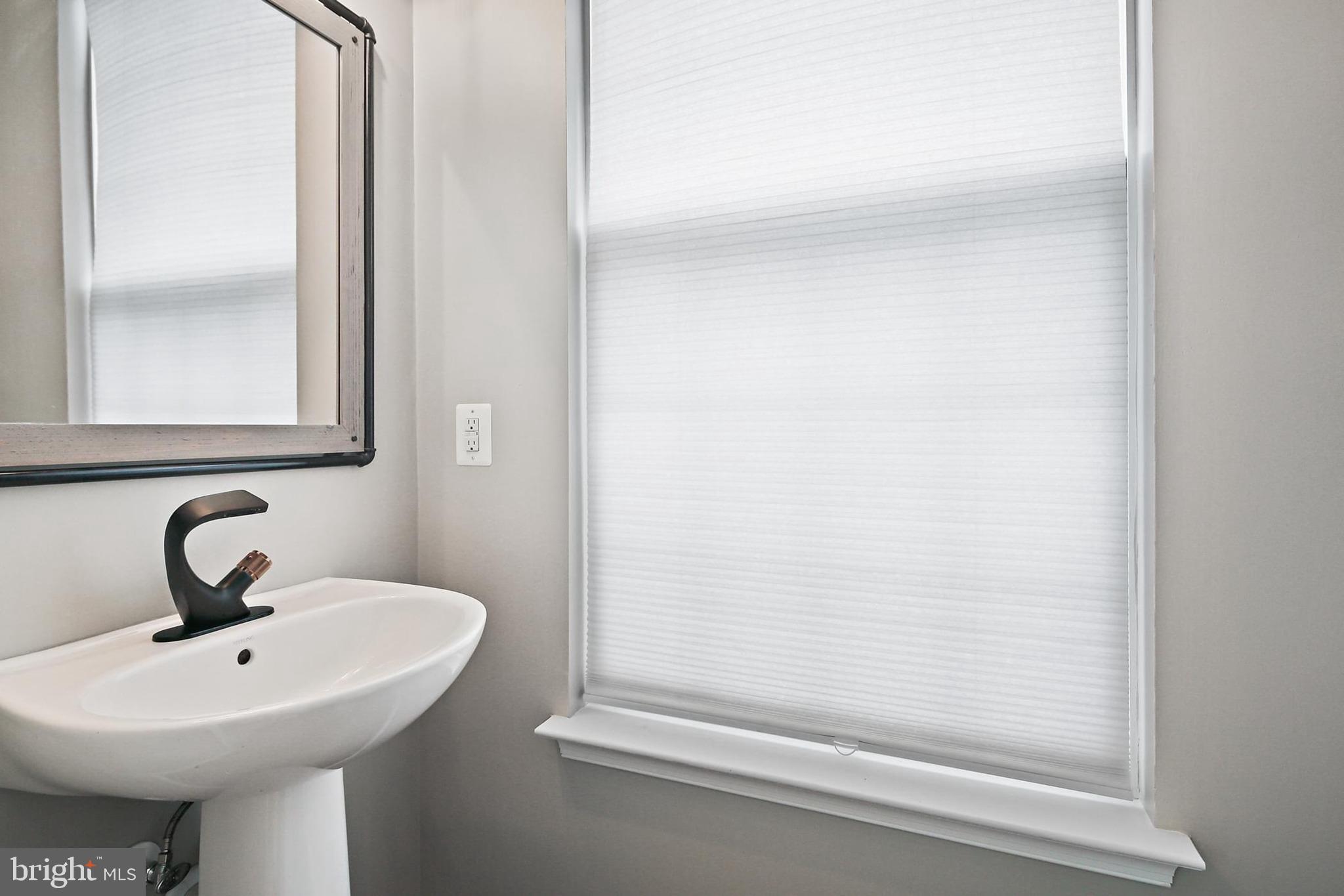 JENNIFER MEADOWS - Residential