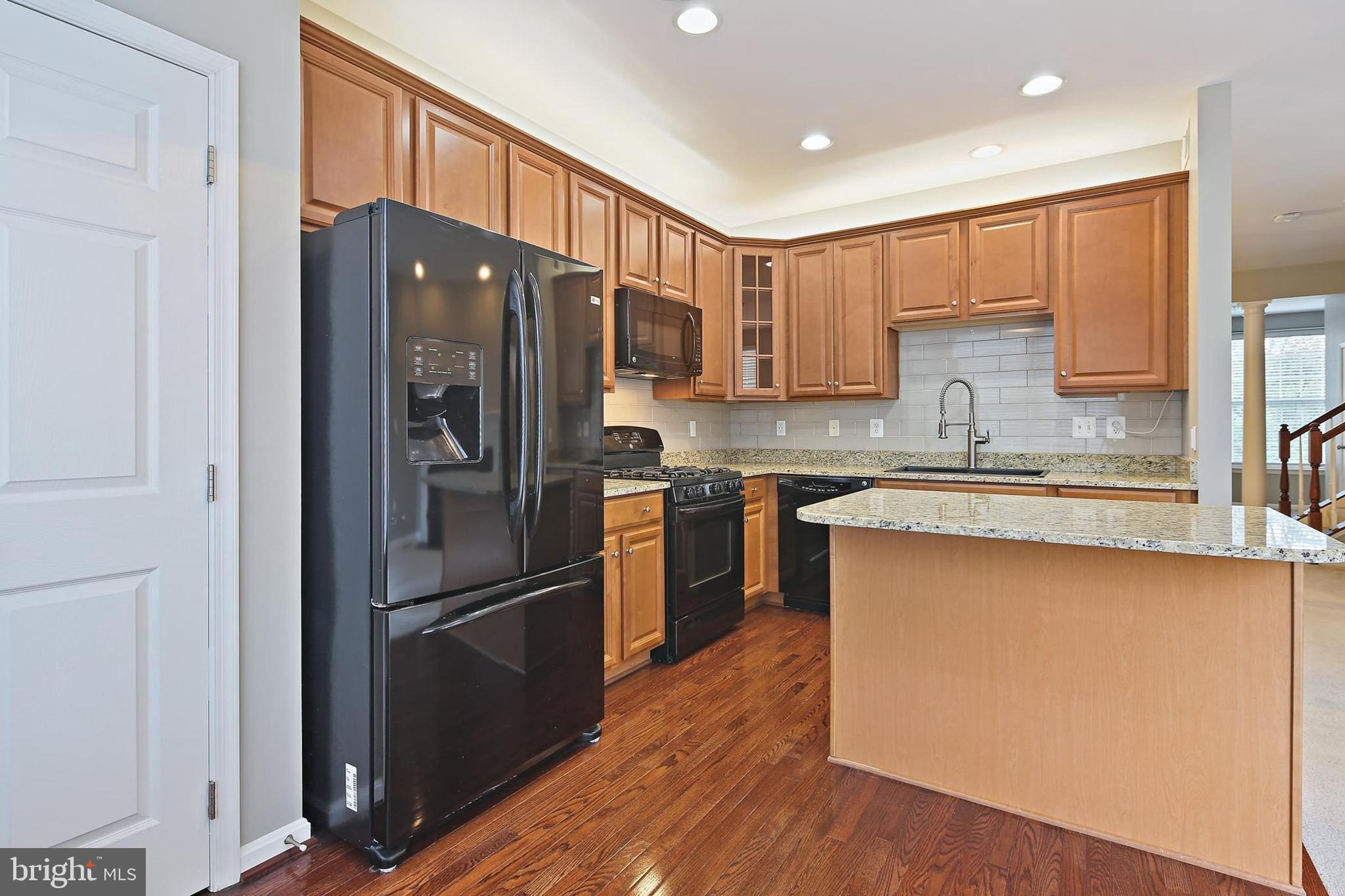 JENNIFER MEADOWS - Residential