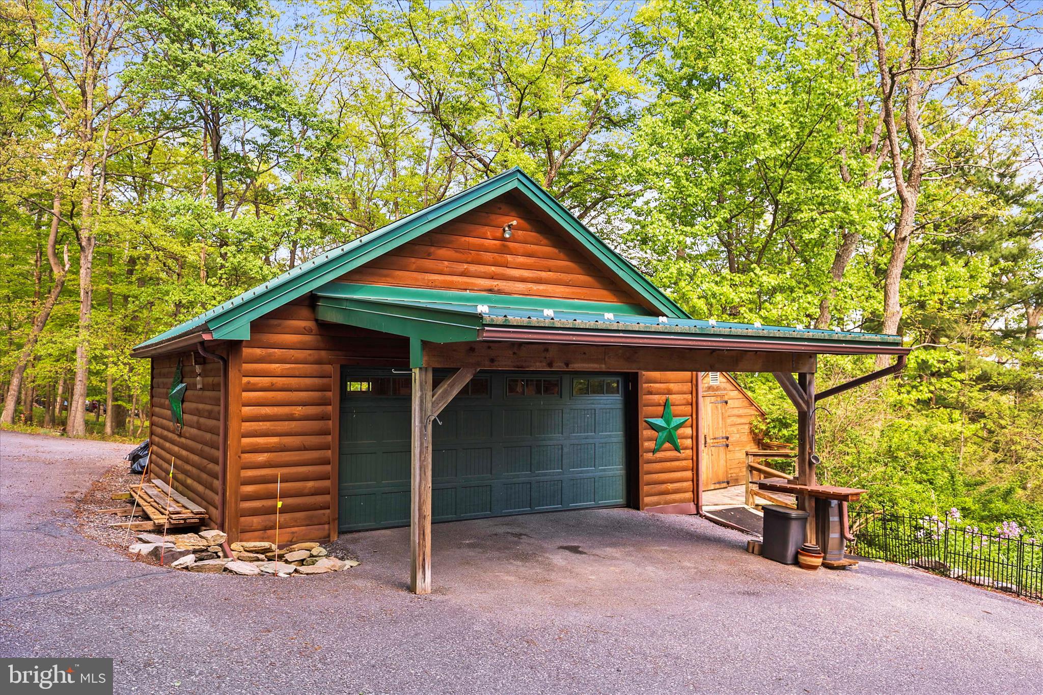 MENALLEN TOWNSHIP - Residential