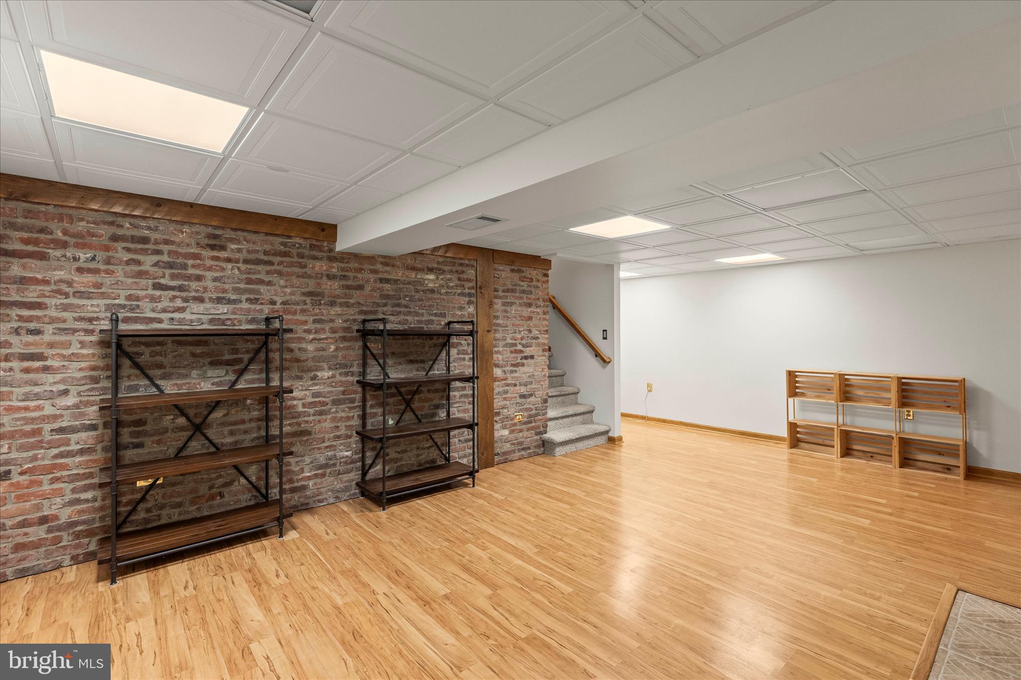 MENALLEN TOWNSHIP - Residential
