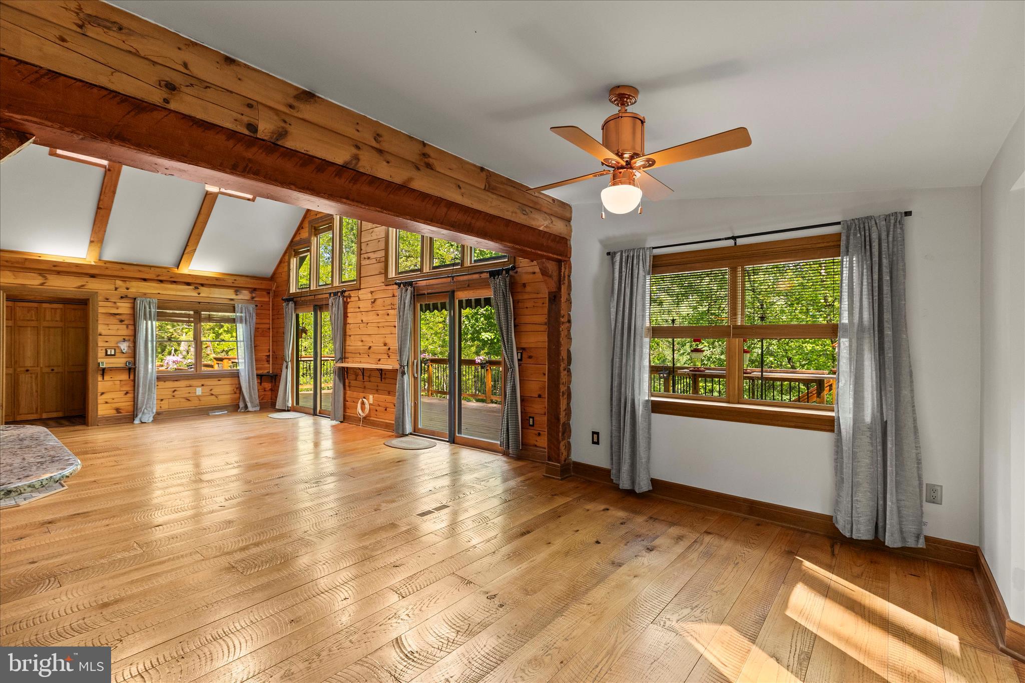 MENALLEN TOWNSHIP - Residential