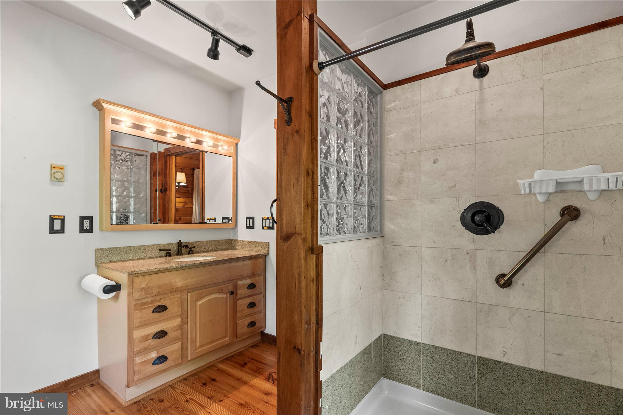 MENALLEN TOWNSHIP - Residential