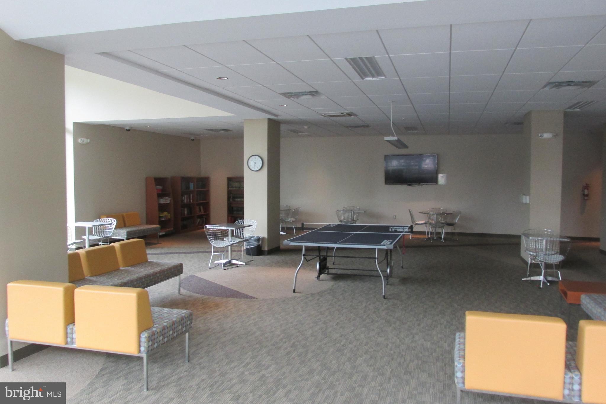 THE CARLTON - Residential